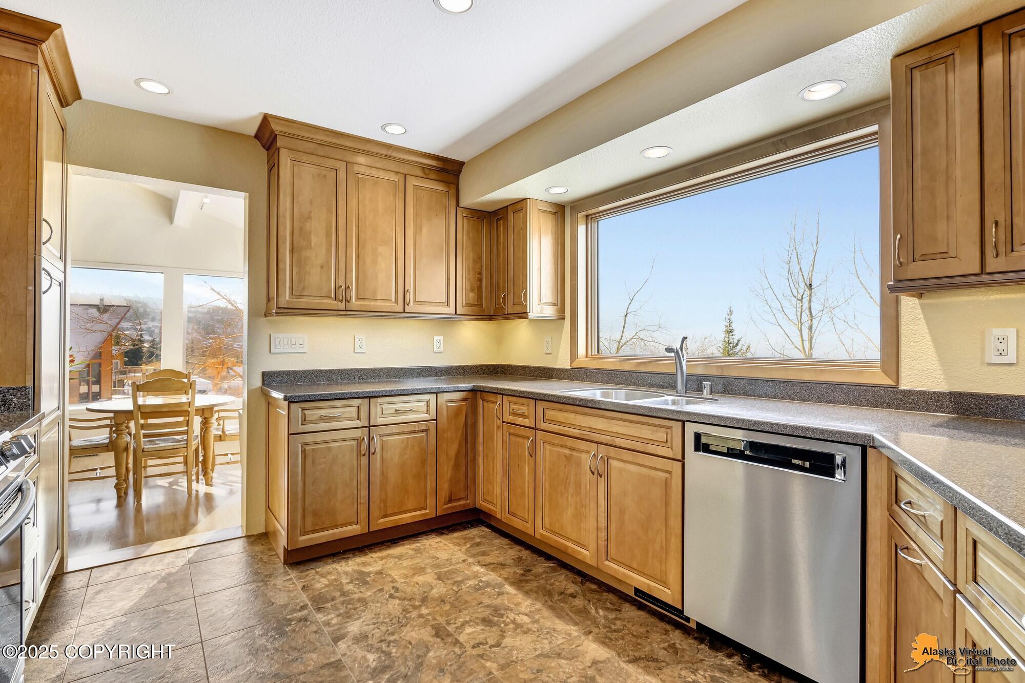 11380 Stroganof Drive