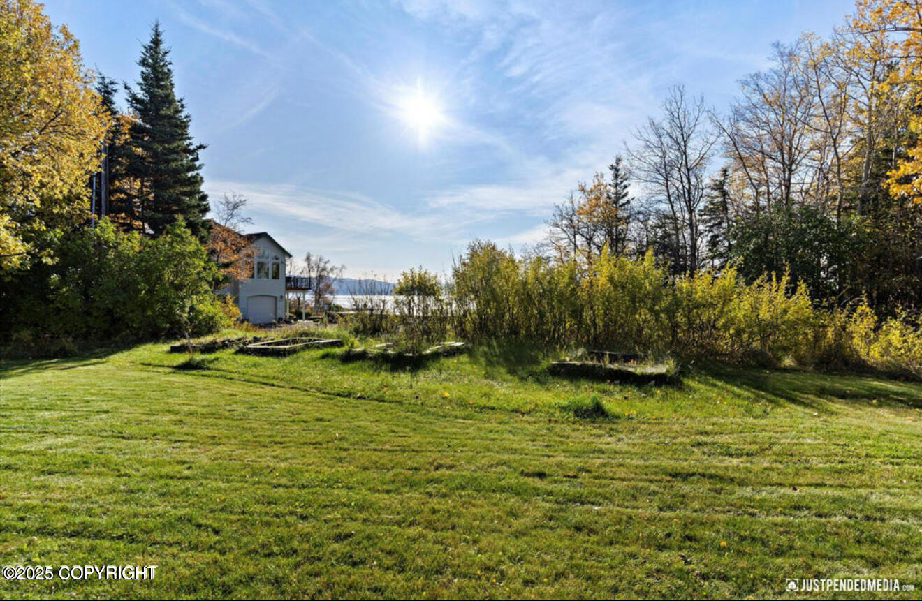 9525 Endicott Street