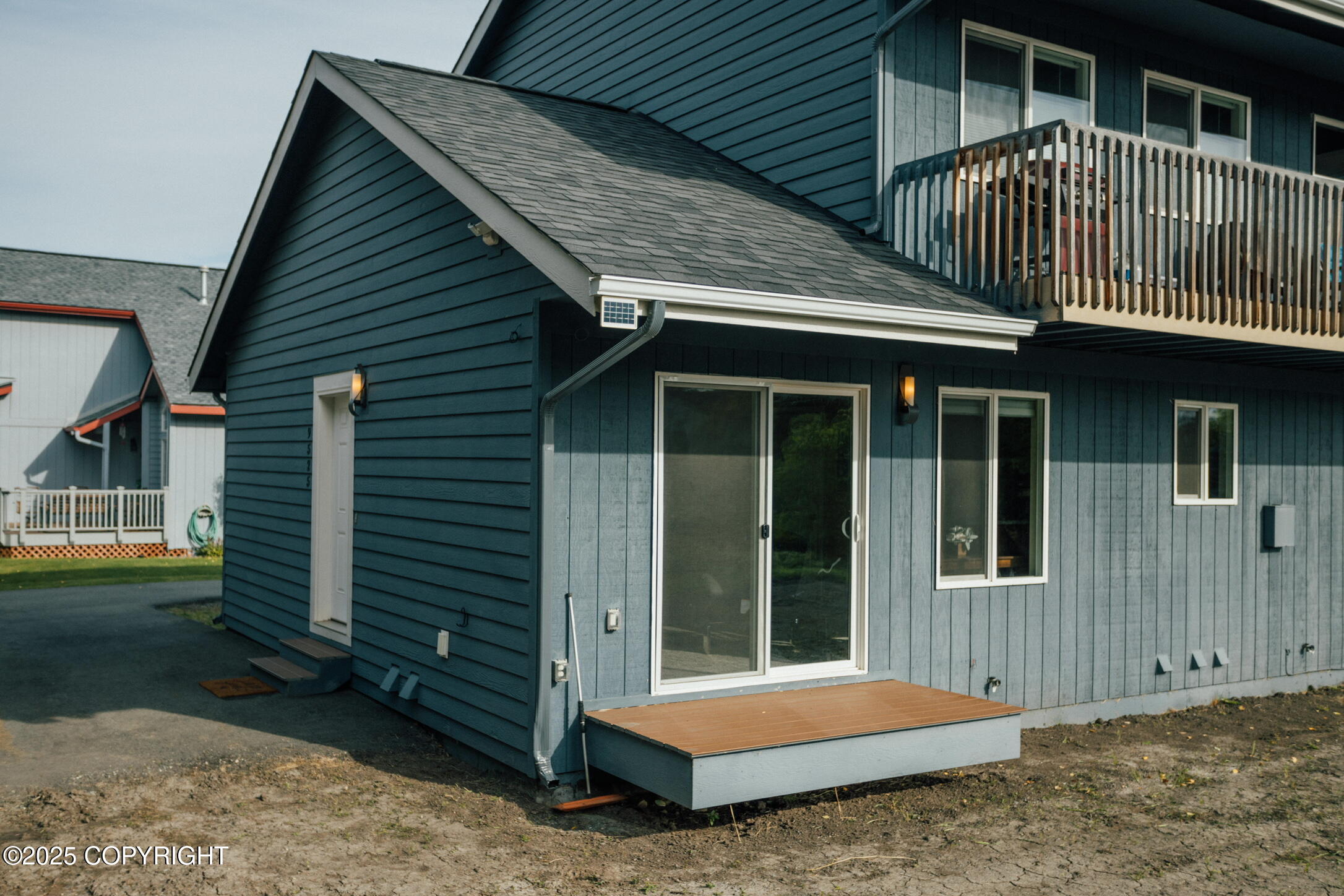 9525 Endicott Street