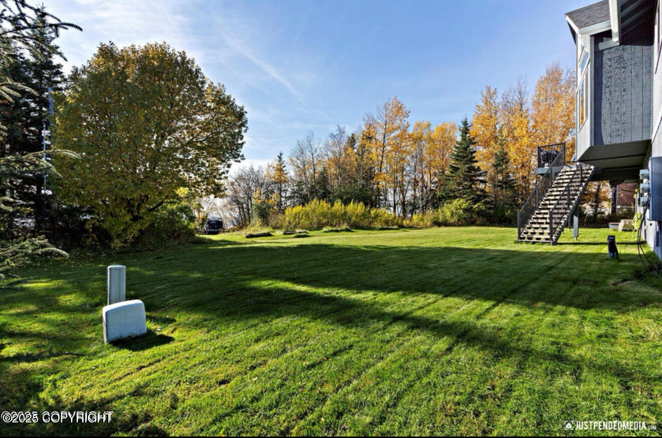 9525 Endicott Street