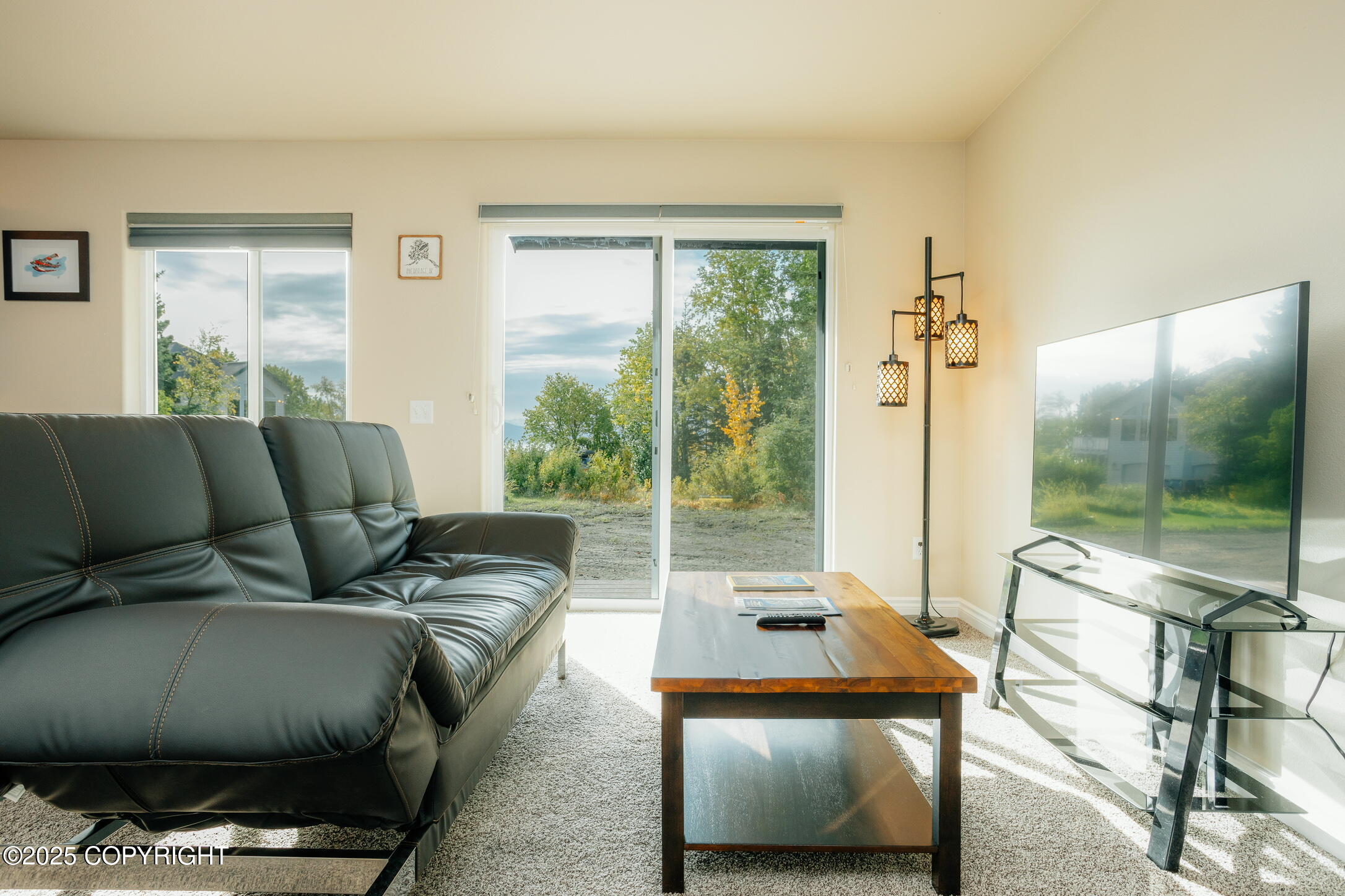 9525 Endicott Street