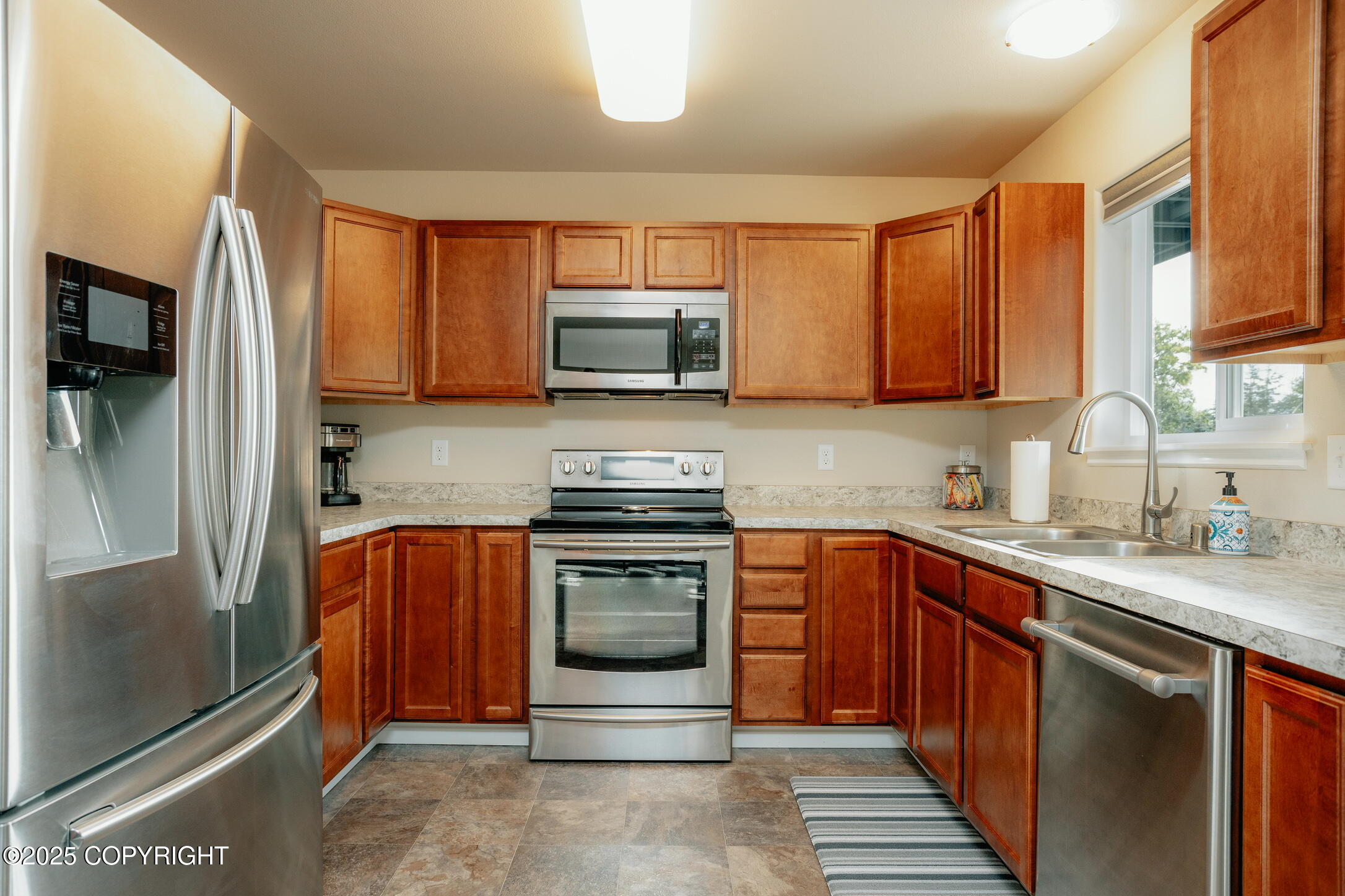 9525 Endicott Street