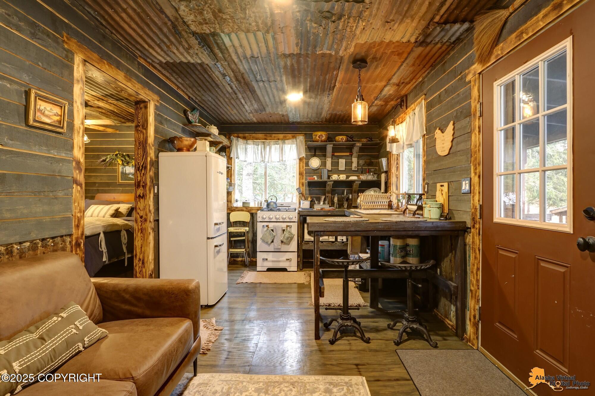 6241 Golden Wood Lane
