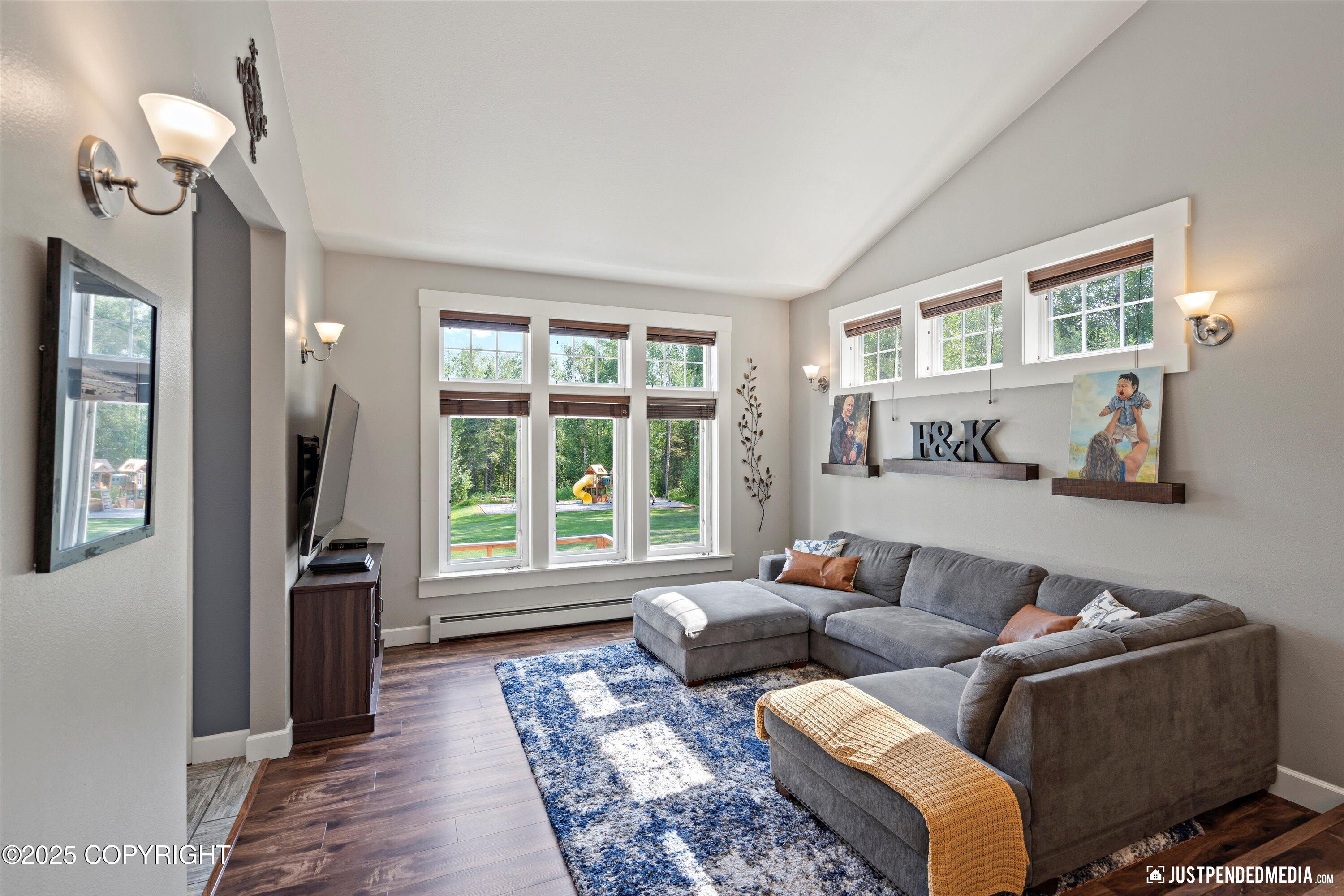 2031 W Jaime Marie Circle