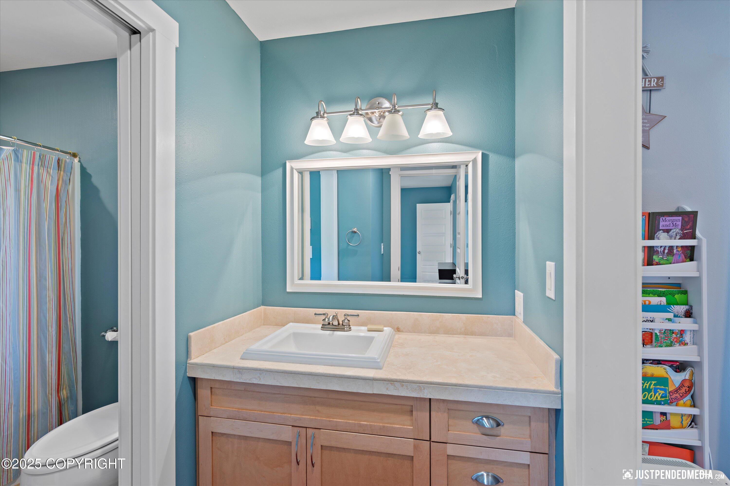 2031 W Jaime Marie Circle