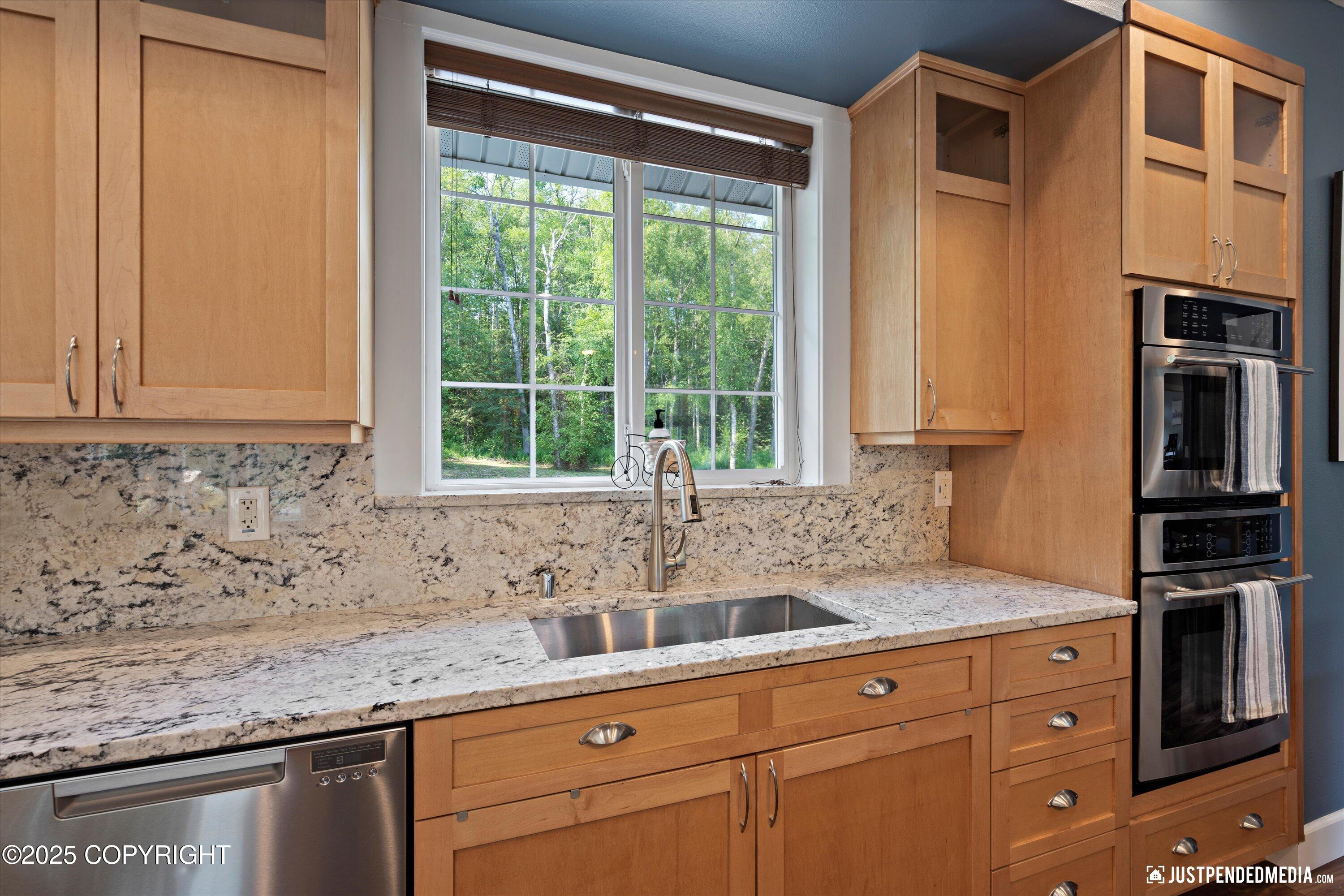 2031 W Jaime Marie Circle