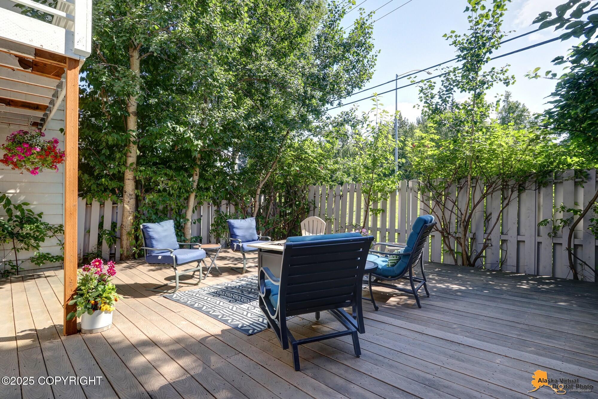 6727 Cutty Sark Street