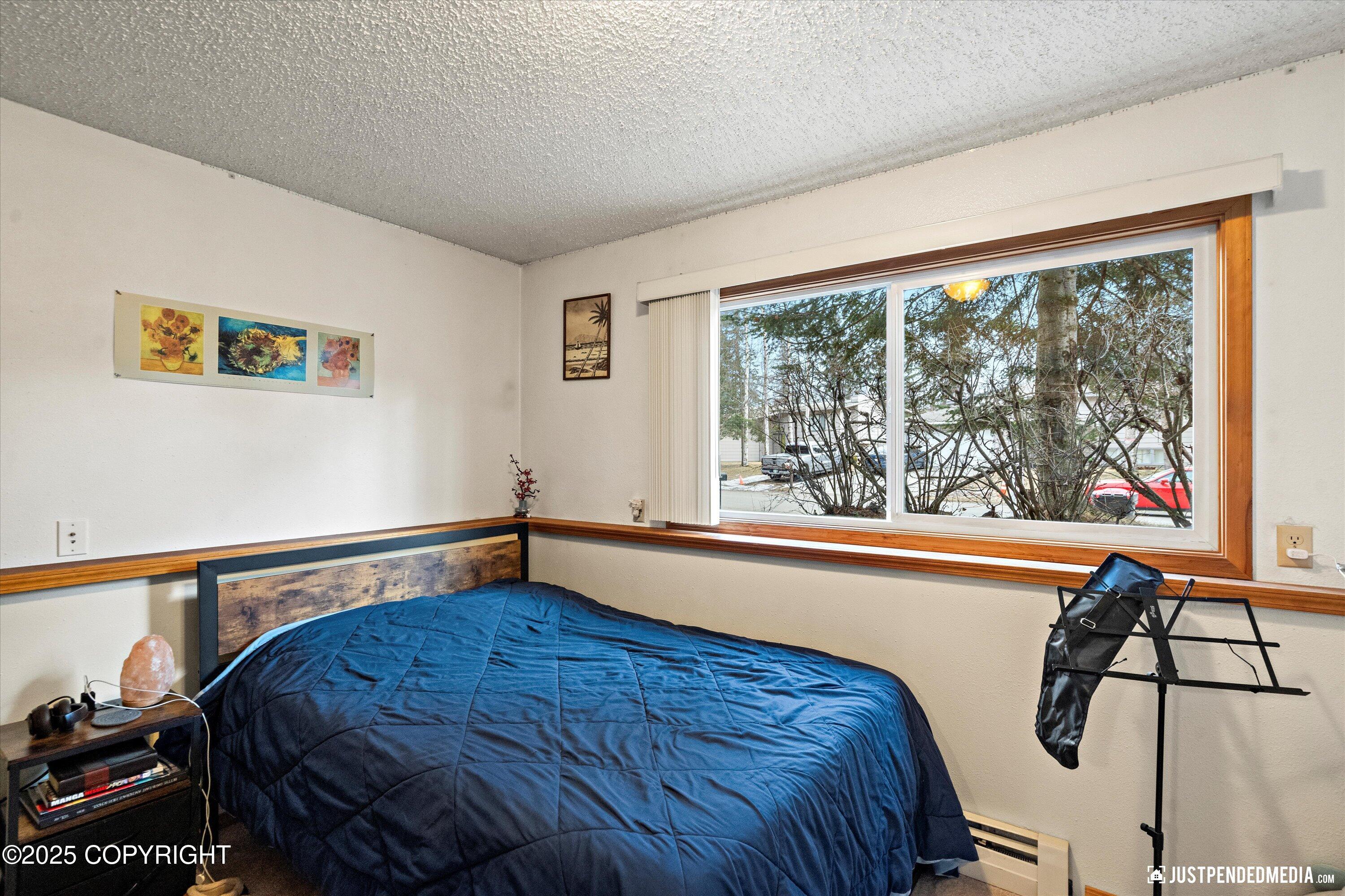 2516 Glenkerry Drive