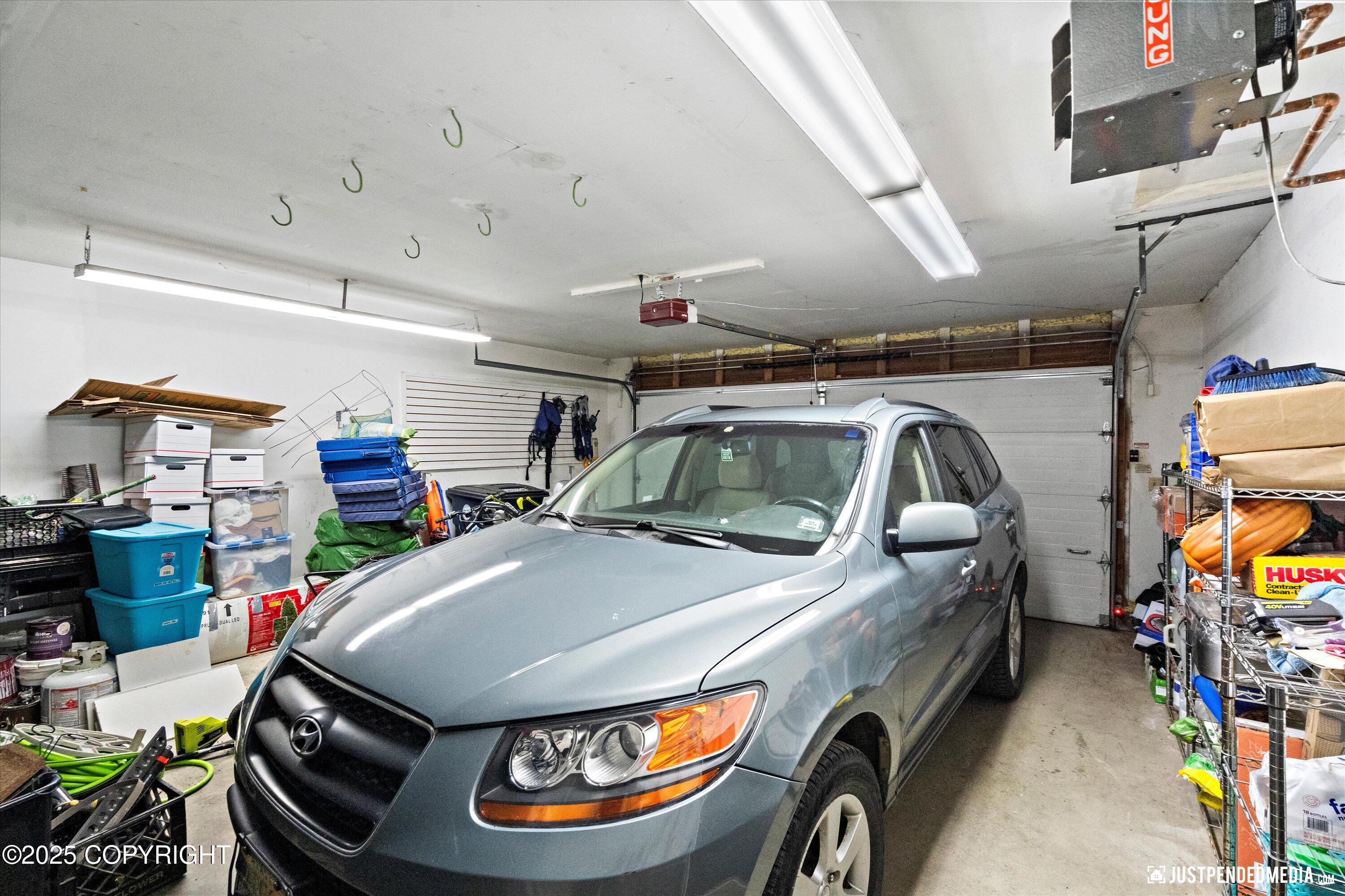 2516 Glenkerry Drive