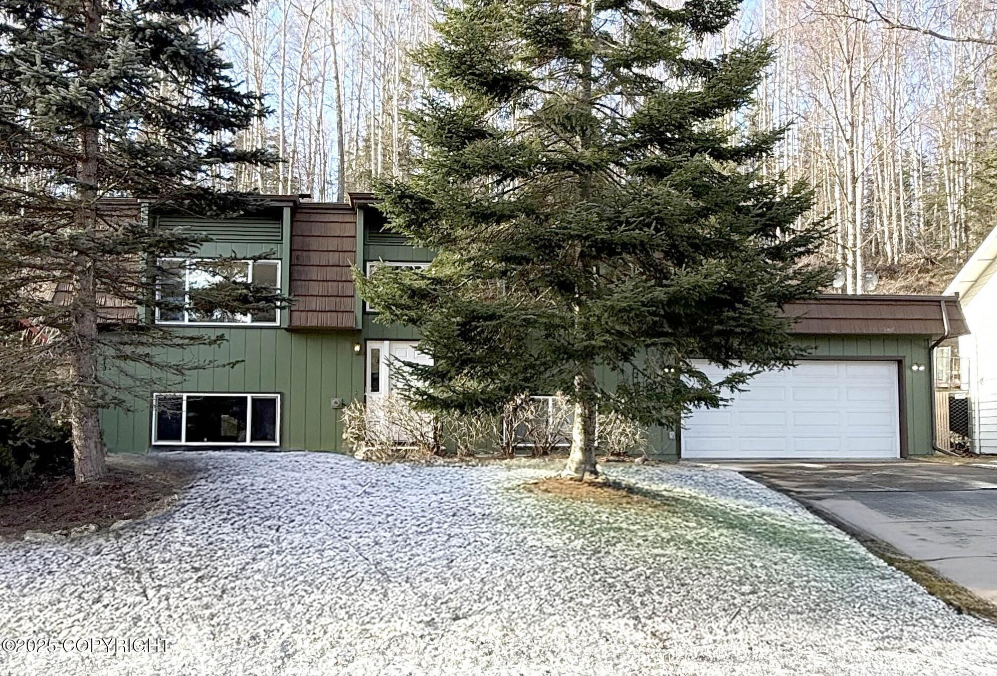 2516 Glenkerry Drive