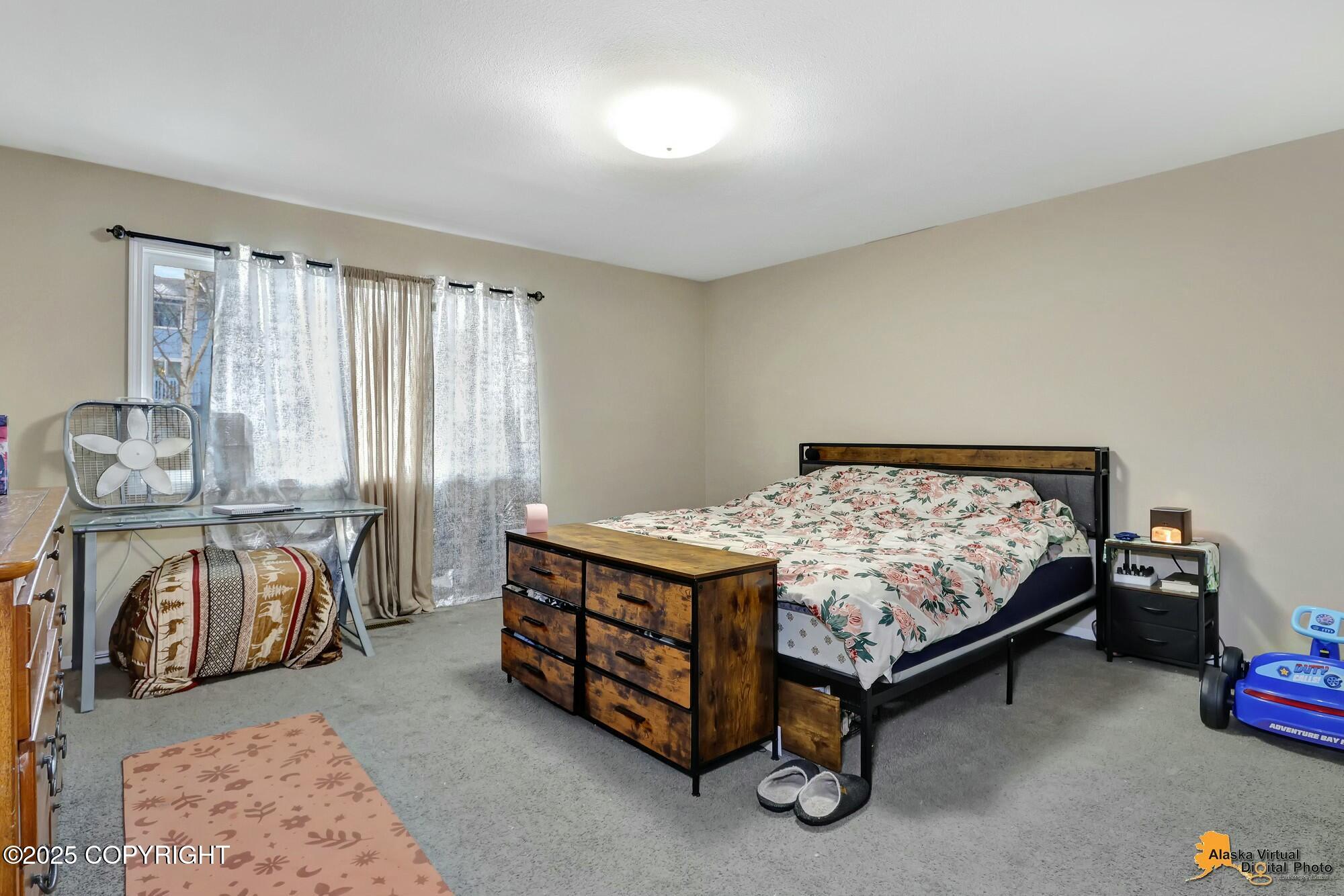 2521 Curlew Circle