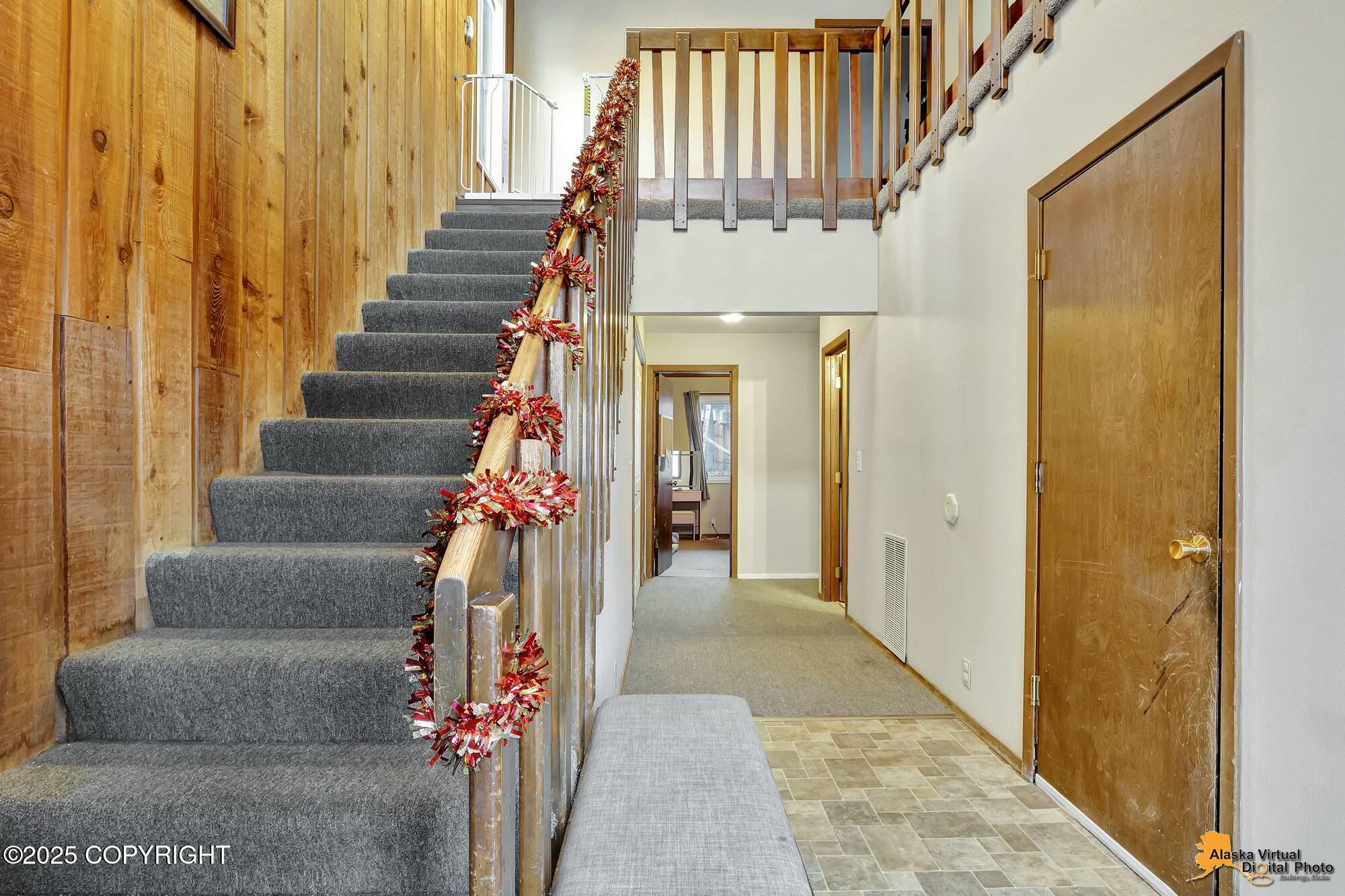 2521 Curlew Circle