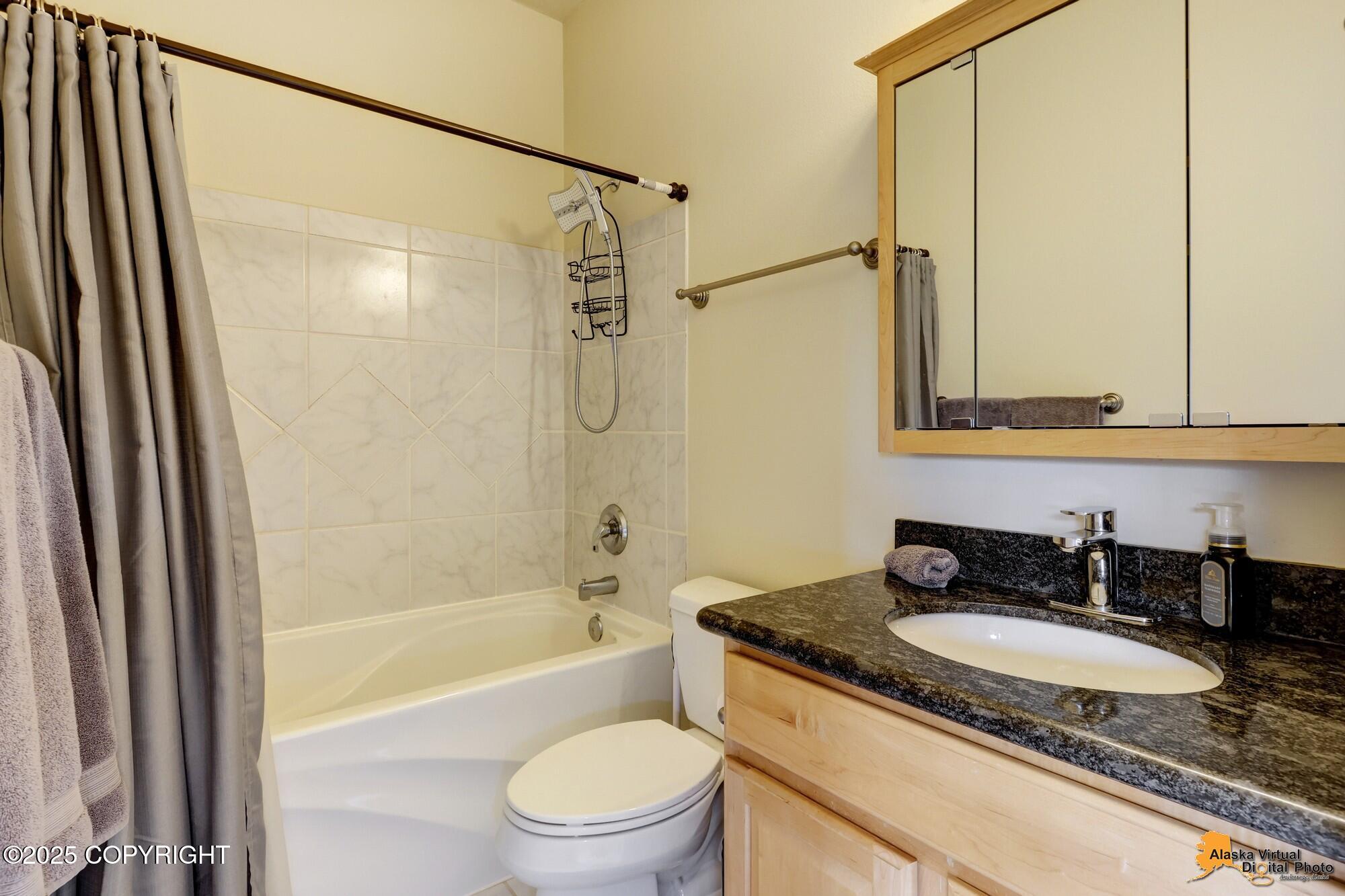 10177 Voyager Circle