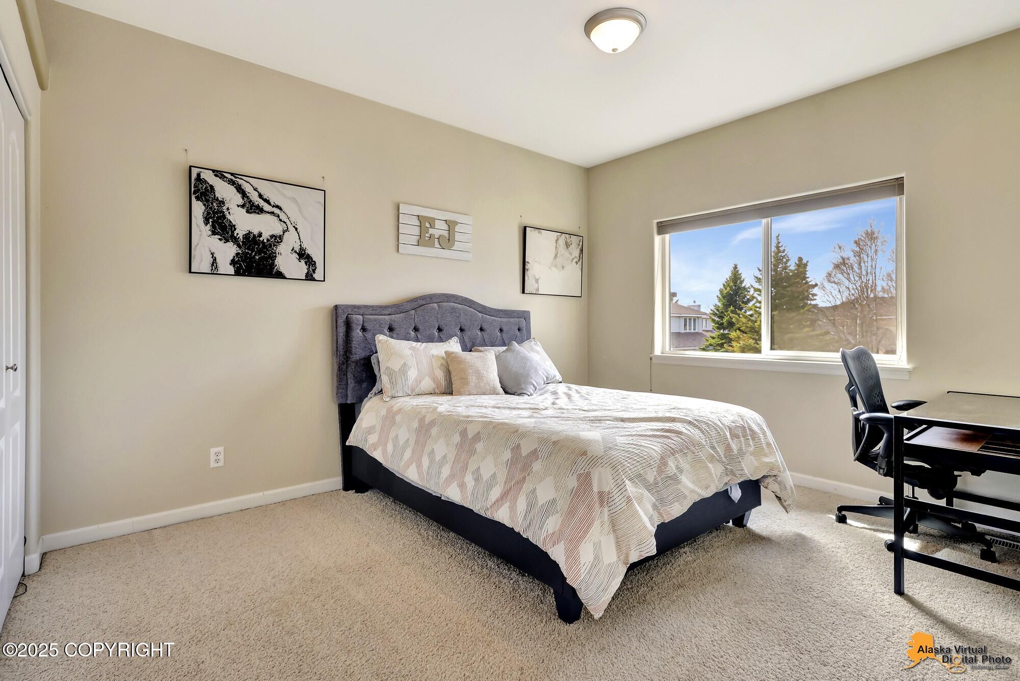 10177 Voyager Circle