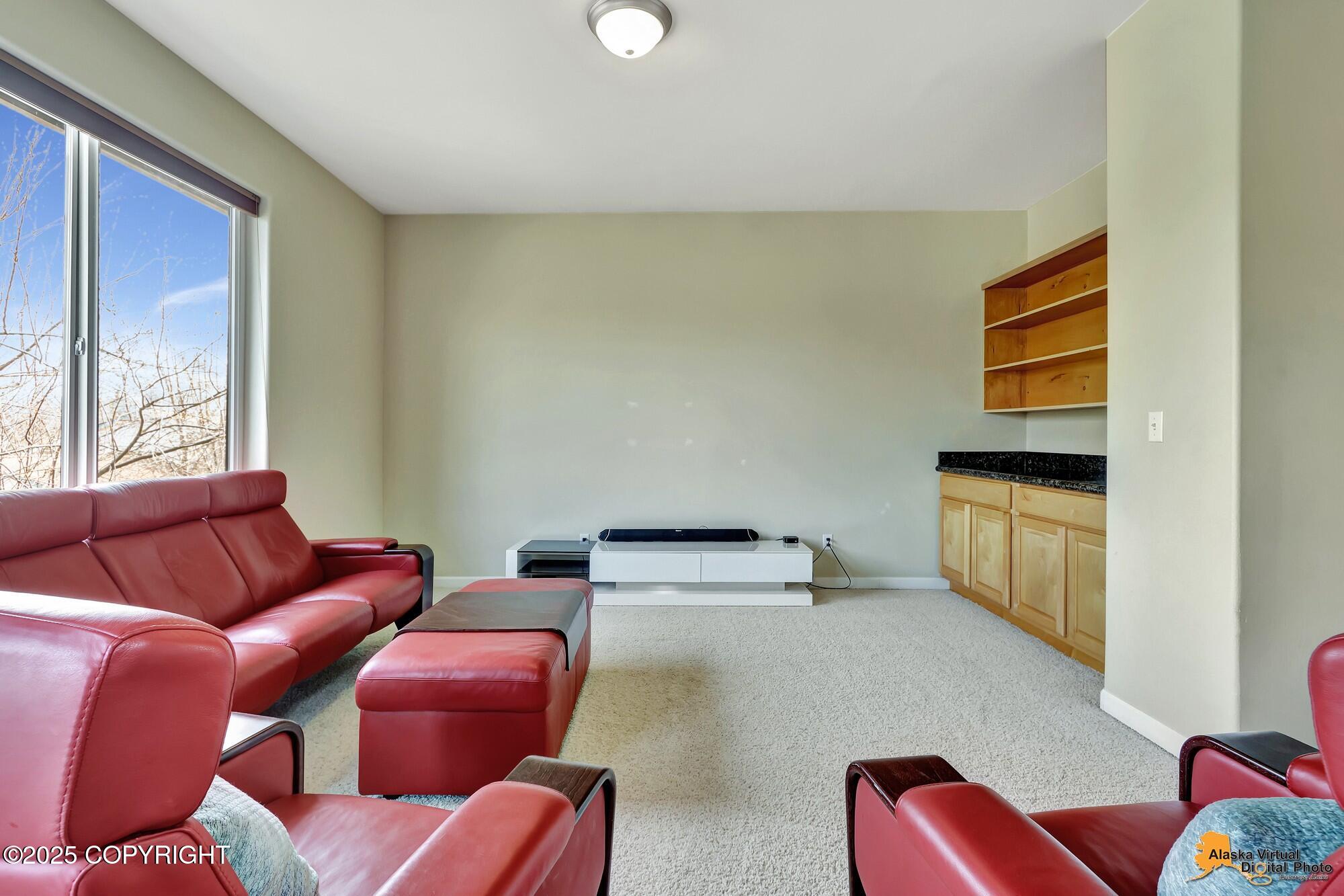 10177 Voyager Circle