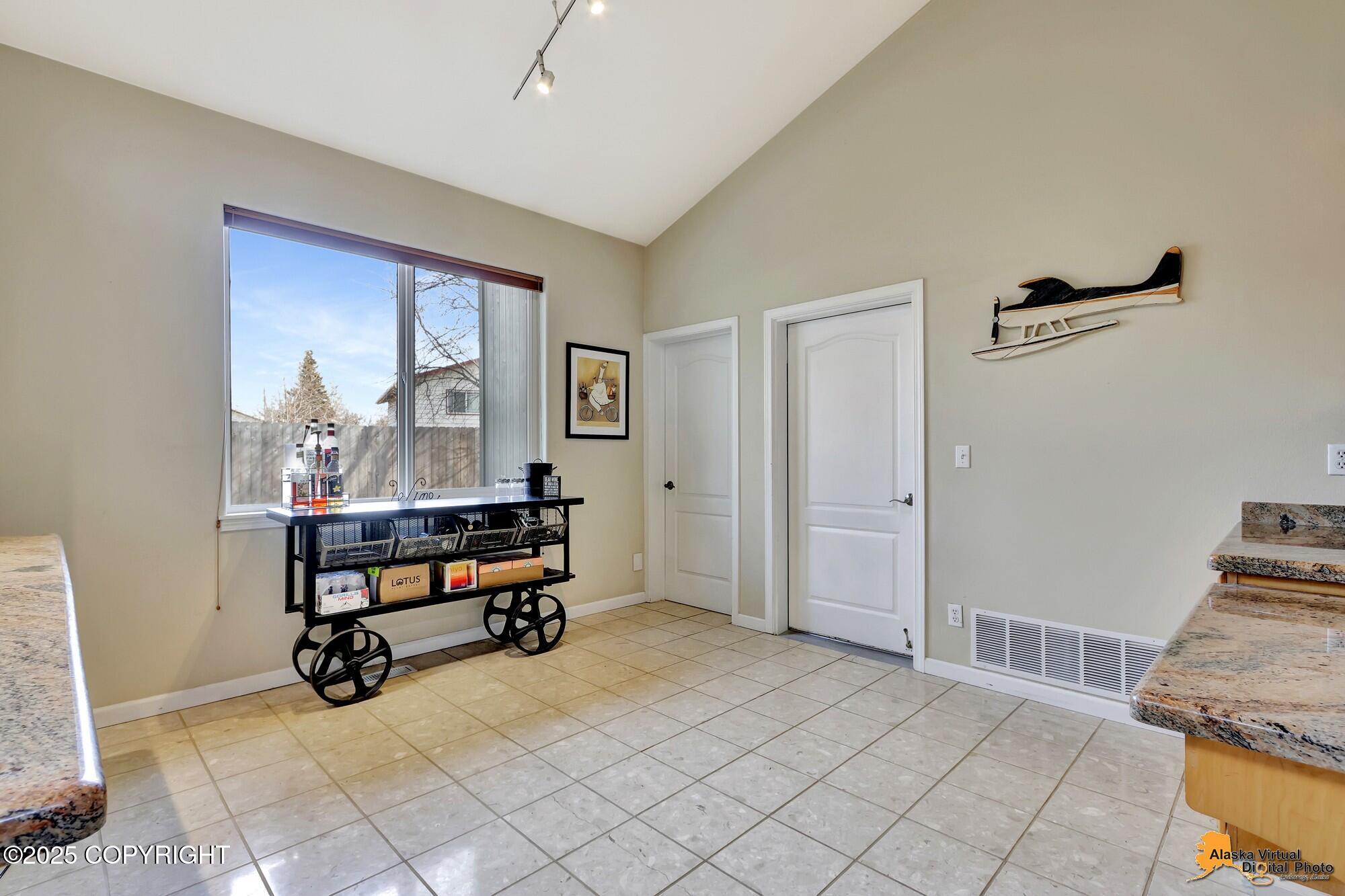 10177 Voyager Circle