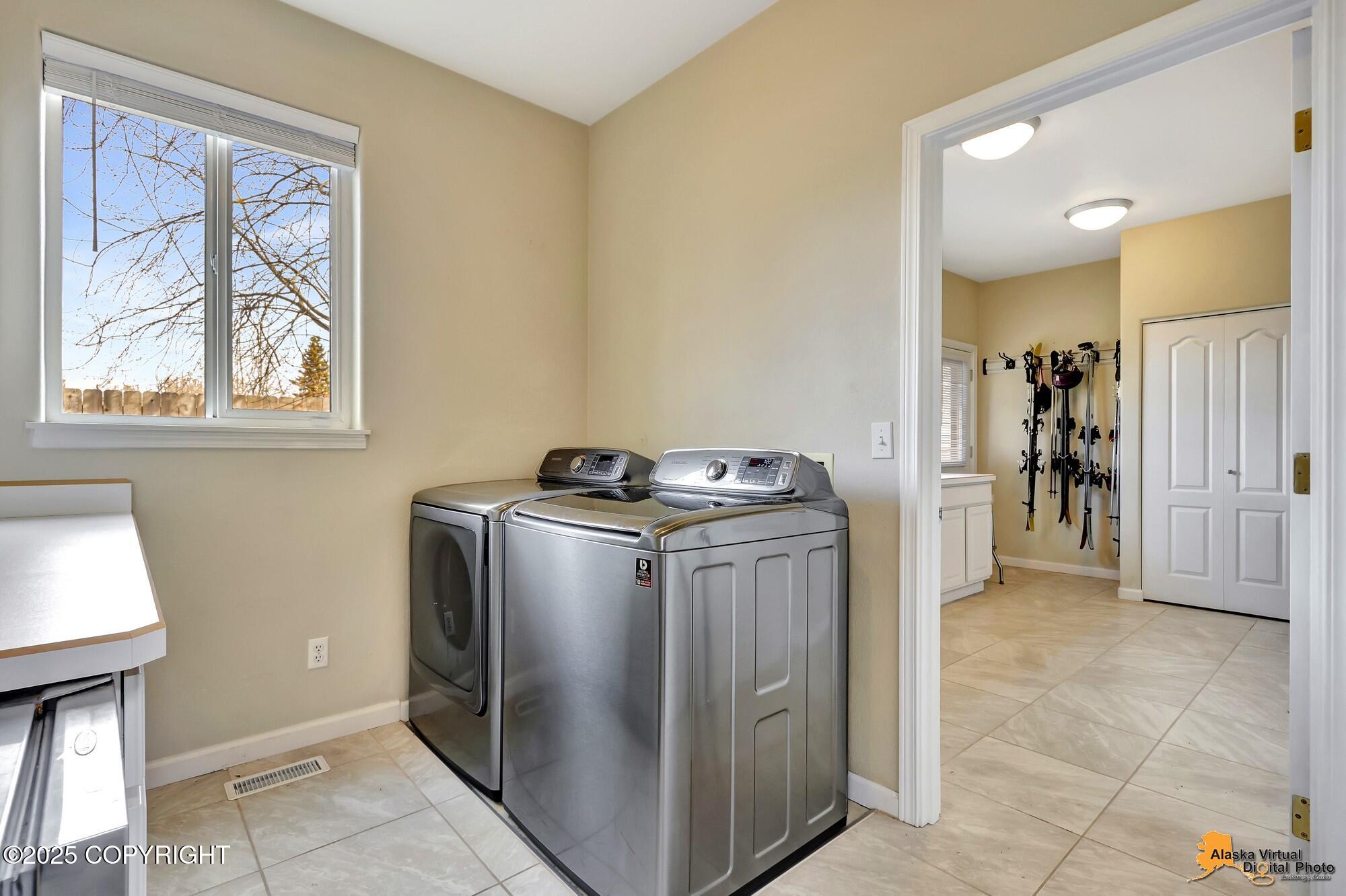 10177 Voyager Circle