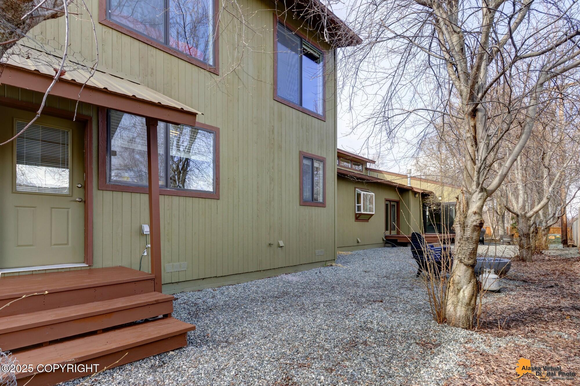 10177 Voyager Circle