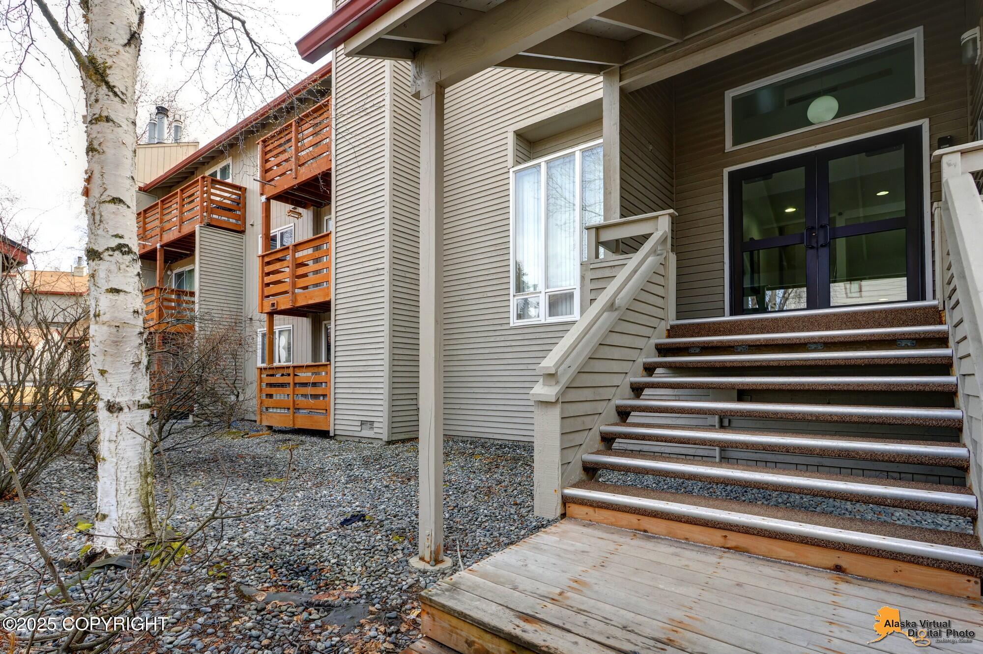 9625 Independence Drive # 101 Unit: #C-101