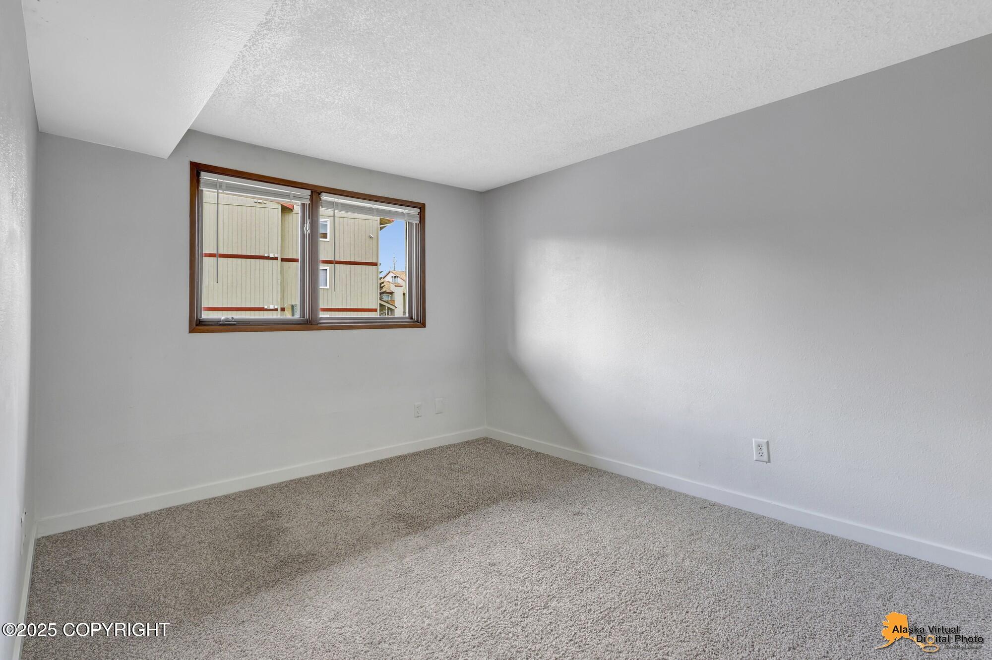 9625 Independence Drive # 101 Unit: #C-101