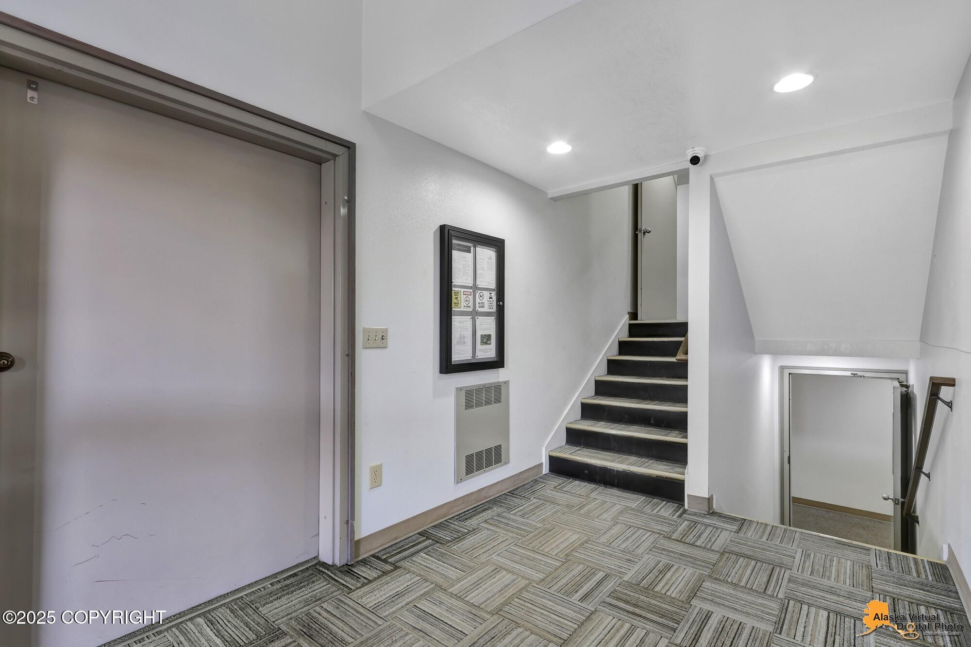 9625 Independence Drive # 101 Unit: #C-101