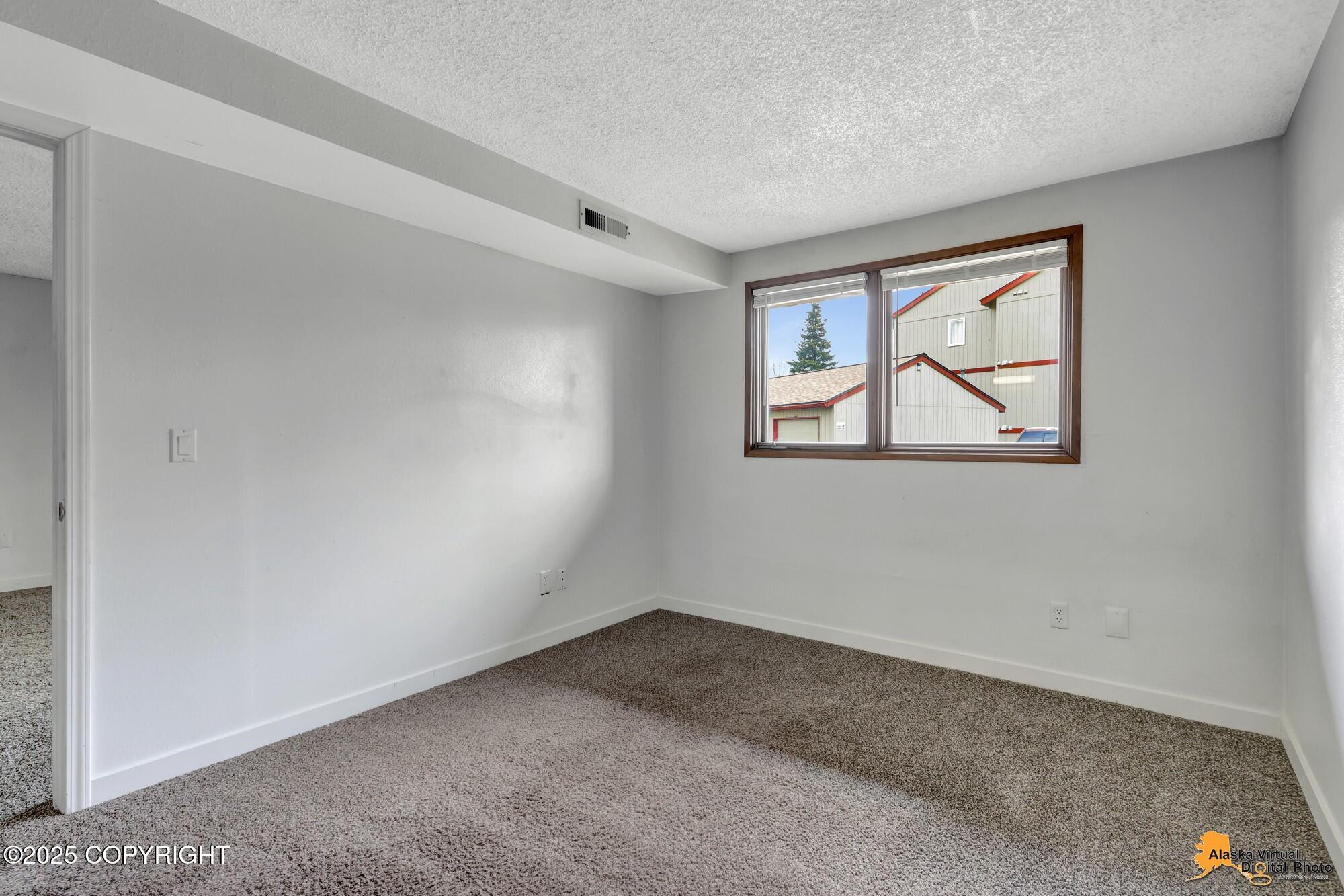 9625 Independence Drive # 101 Unit: #C-101