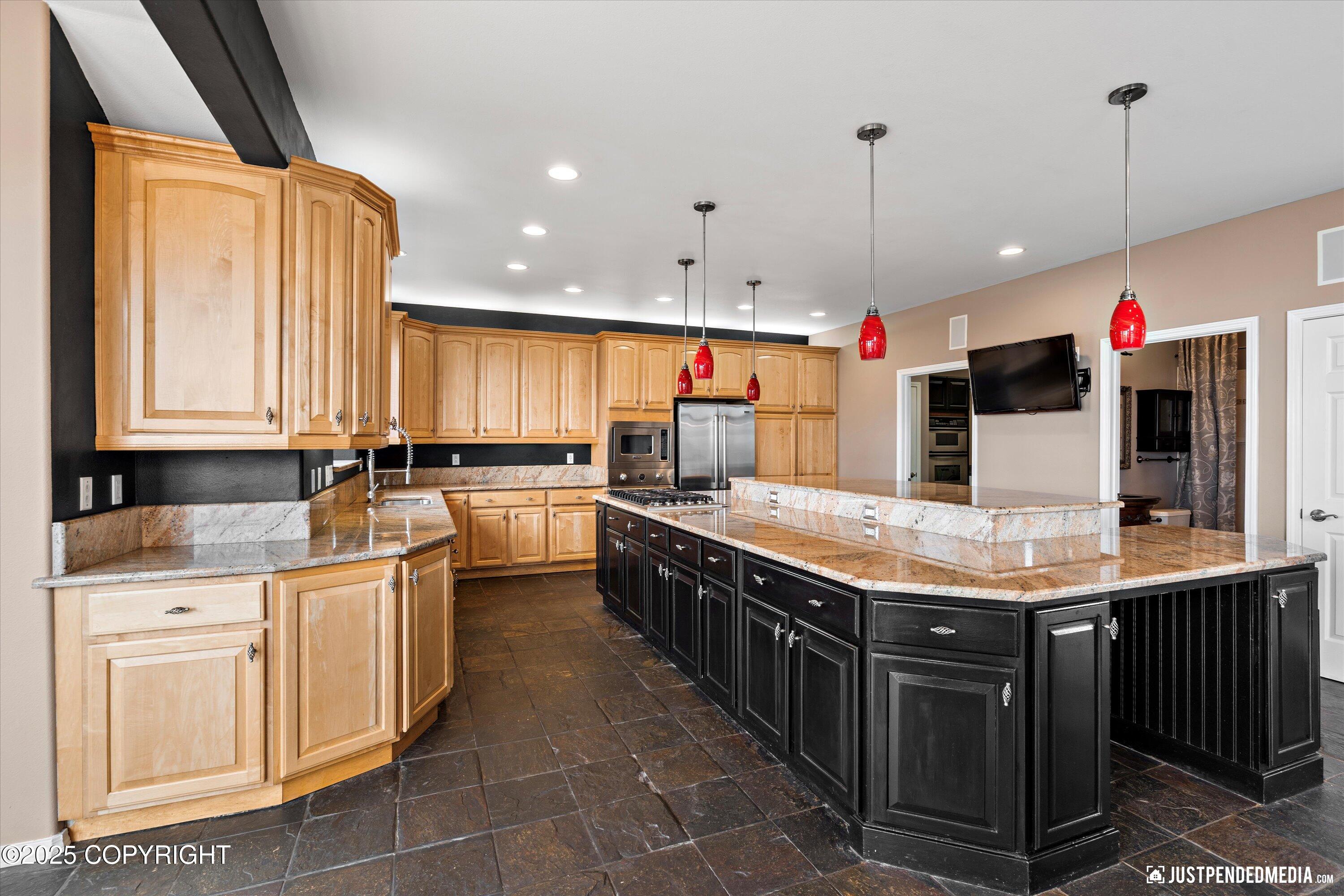 16100 Noble Point Drive