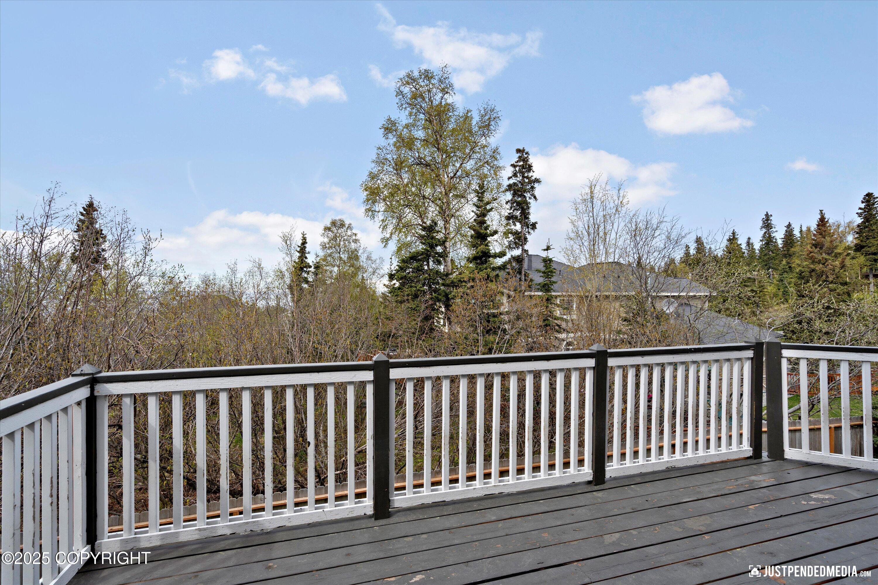 16100 Noble Point Drive