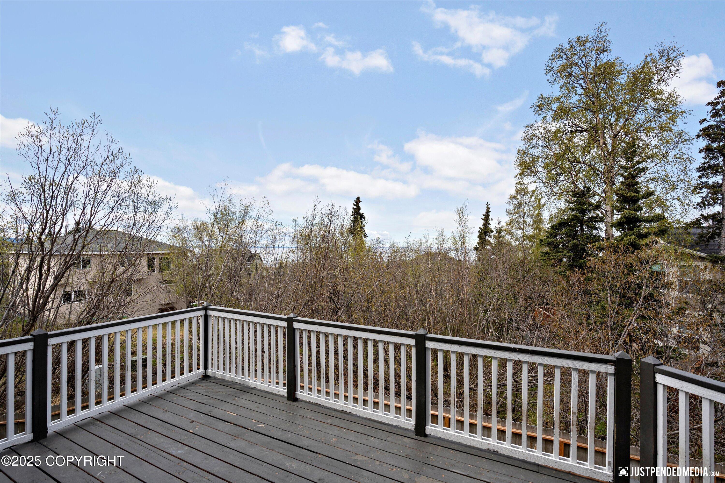 16100 Noble Point Drive