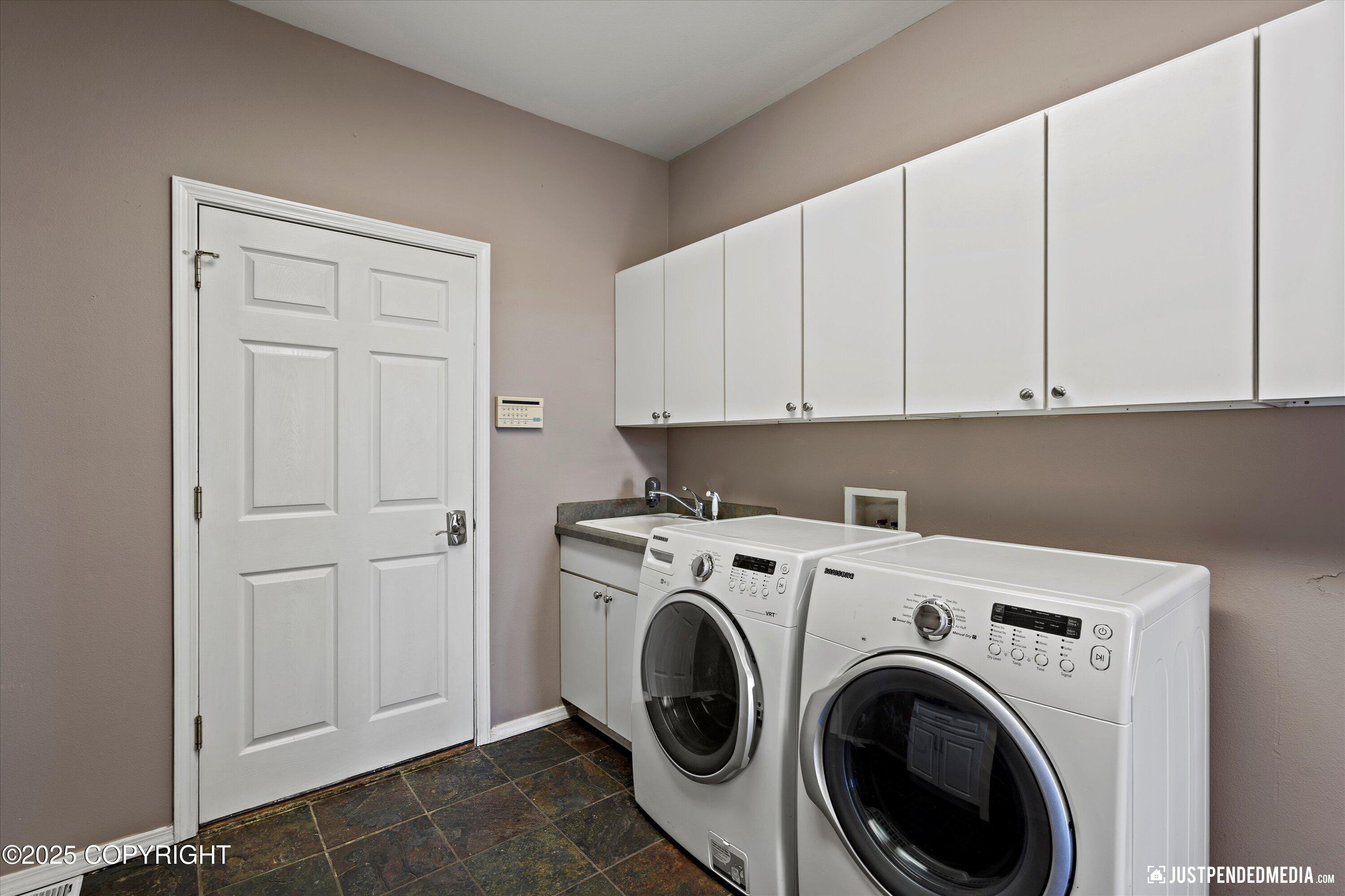 16100 Noble Point Drive