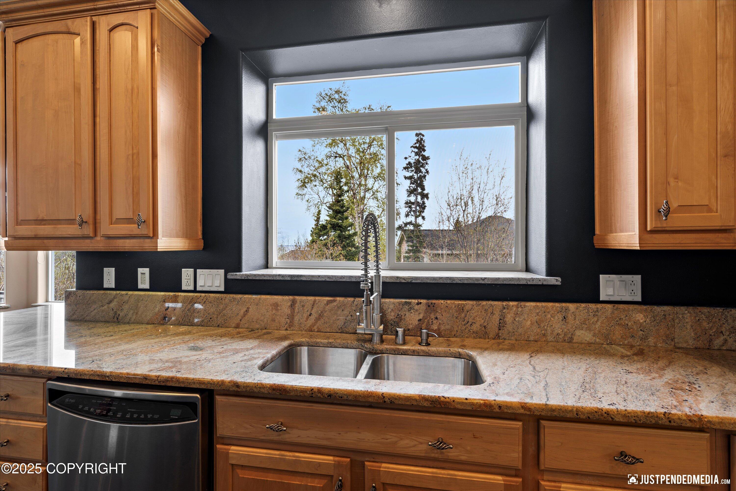 16100 Noble Point Drive