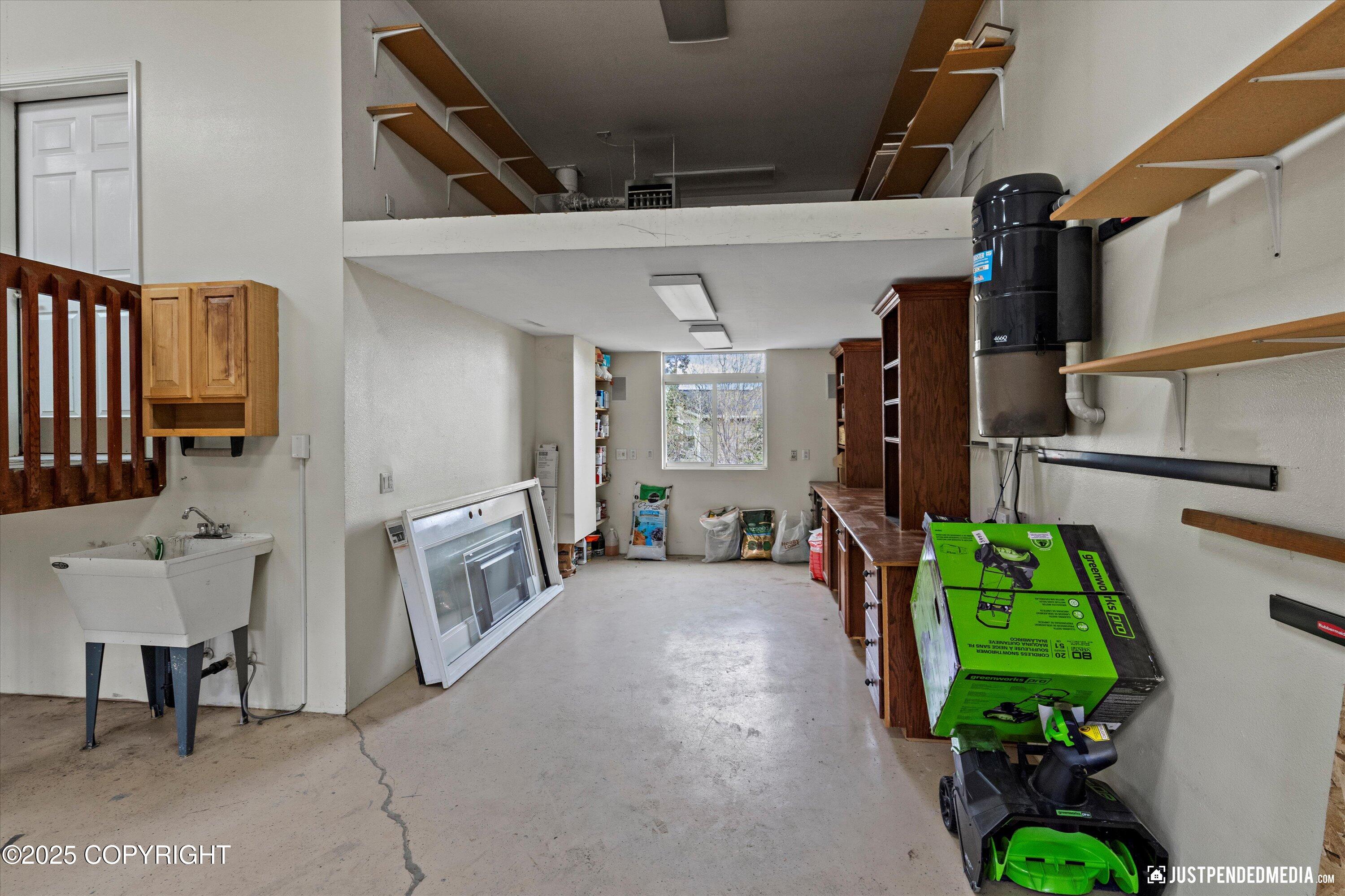 16100 Noble Point Drive