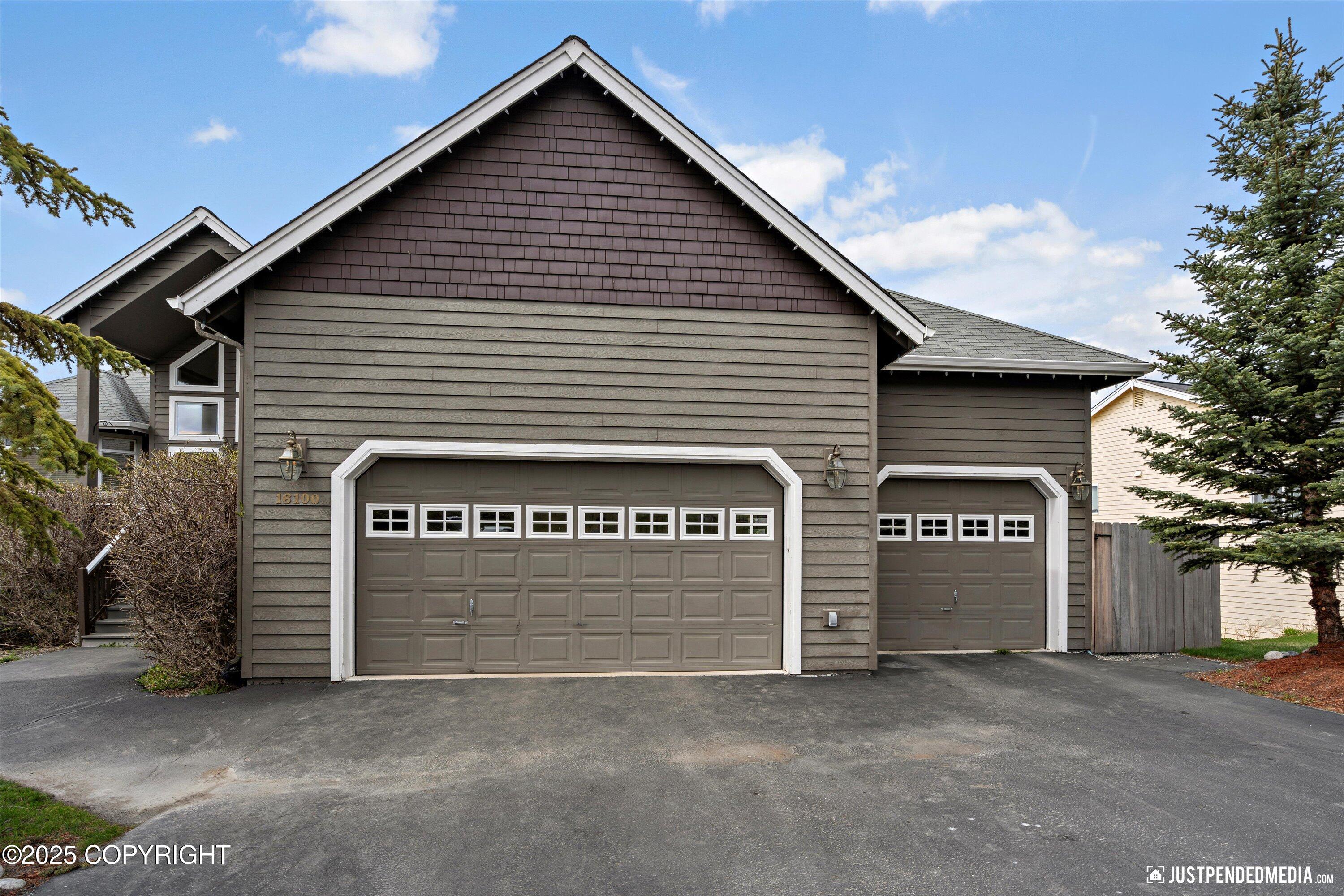 16100 Noble Point Drive