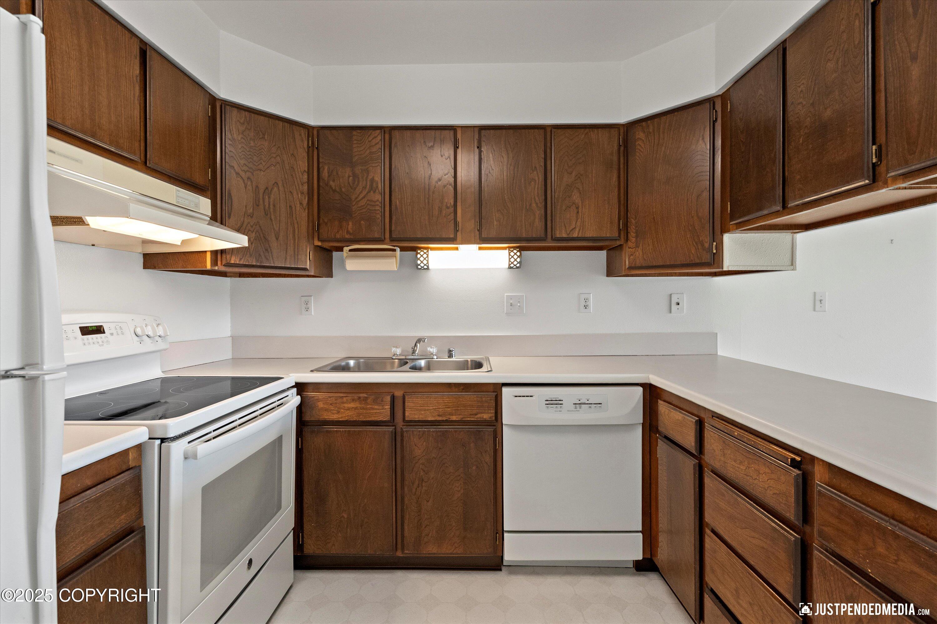 836 M Street # 215 Unit: #215