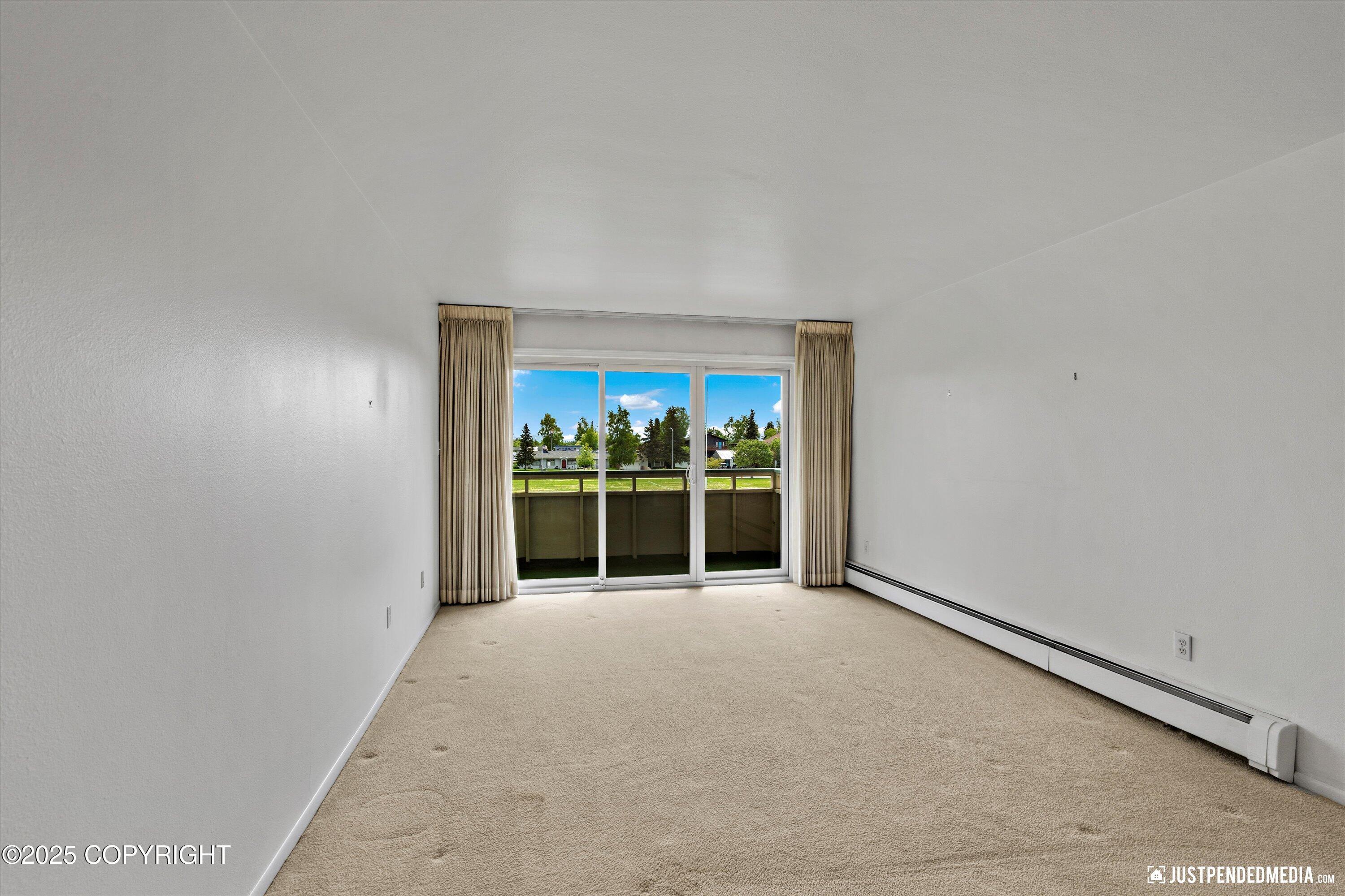 836 M Street # 215 Unit: #215