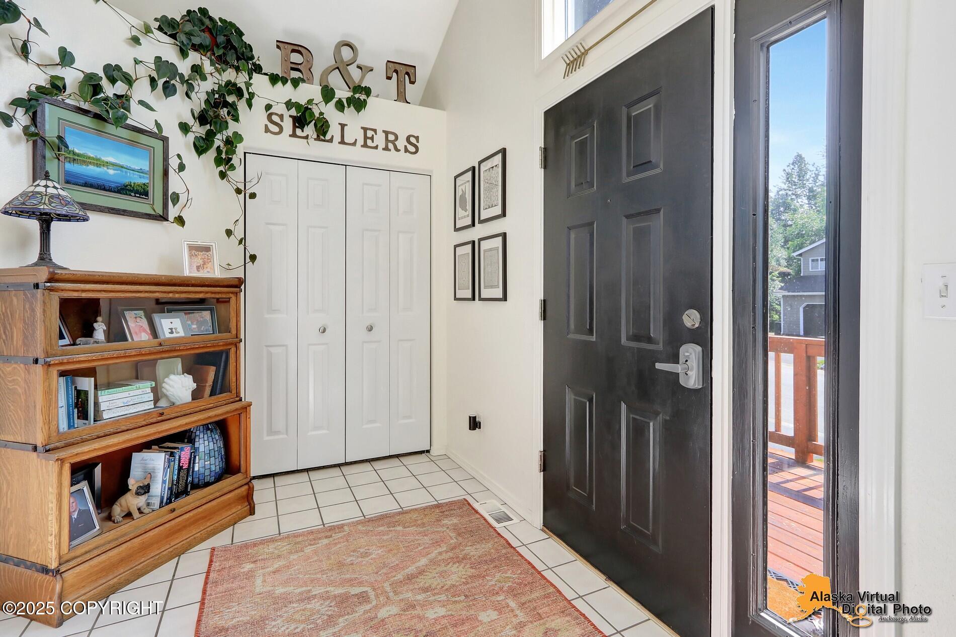 2942 Kingfisher Drive