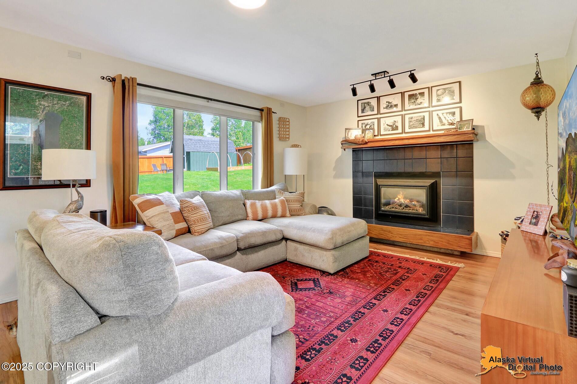 2942 Kingfisher Drive