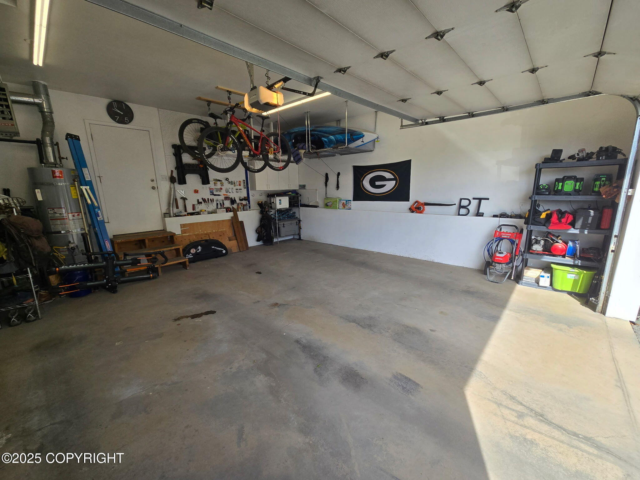 2942 Kingfisher Drive