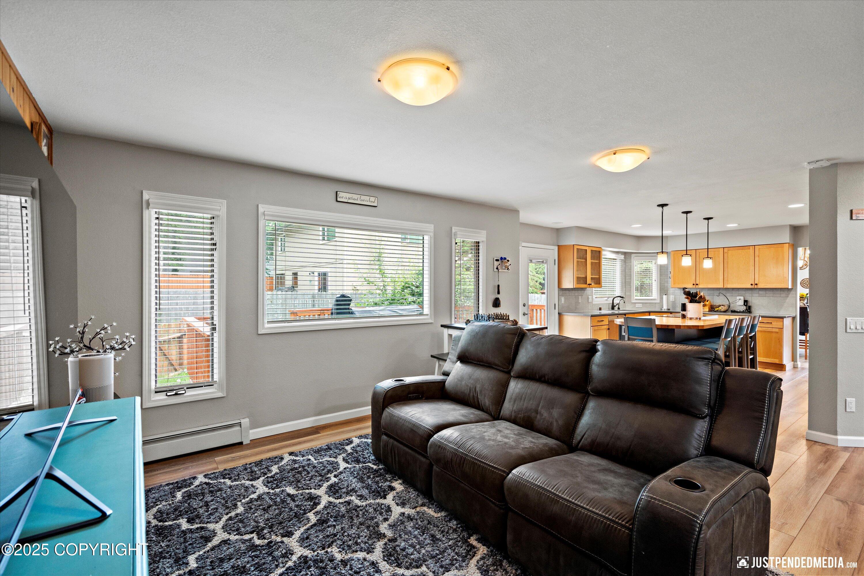 3671 Spinnaker Drive