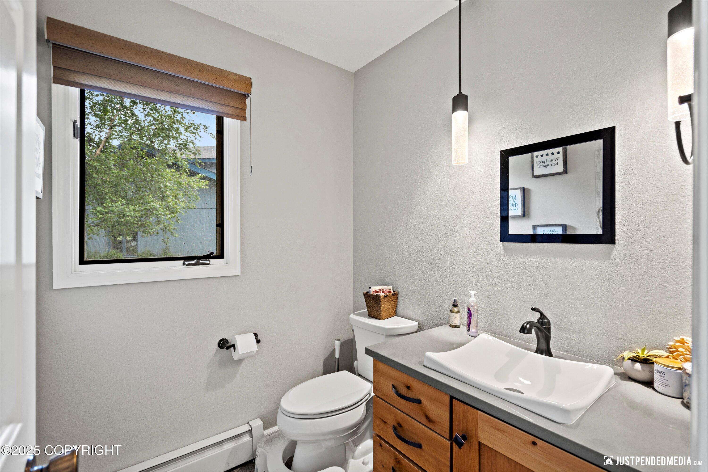 3671 Spinnaker Drive