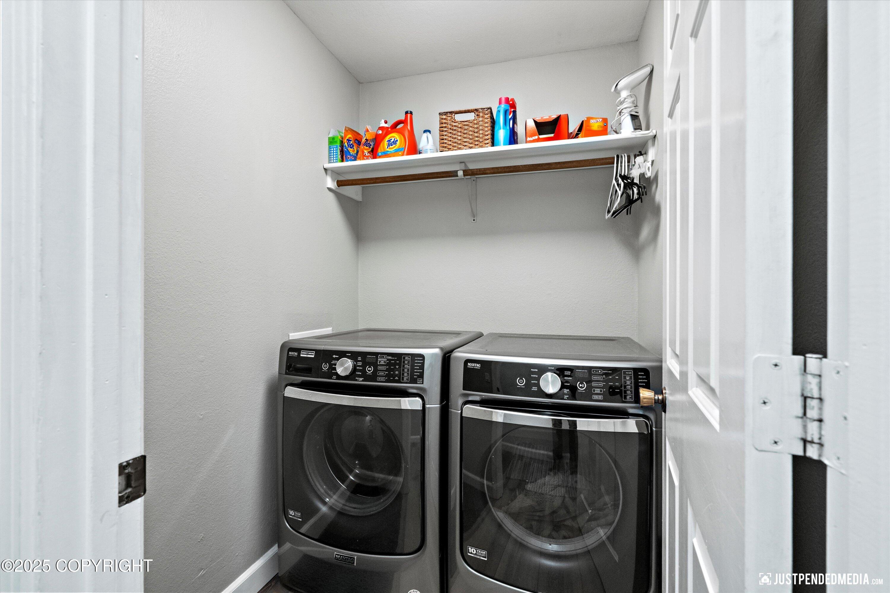 3671 Spinnaker Drive