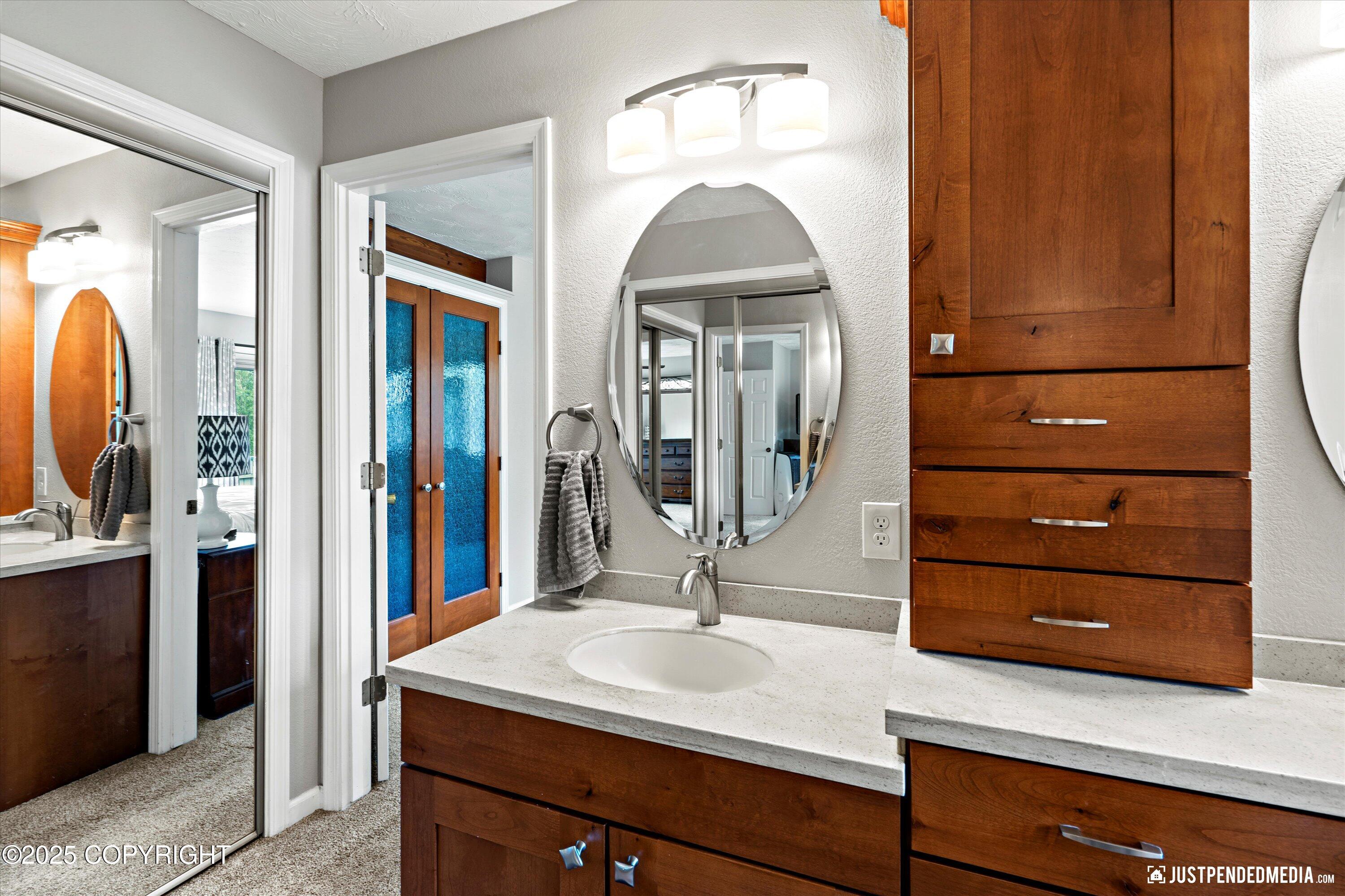 3671 Spinnaker Drive