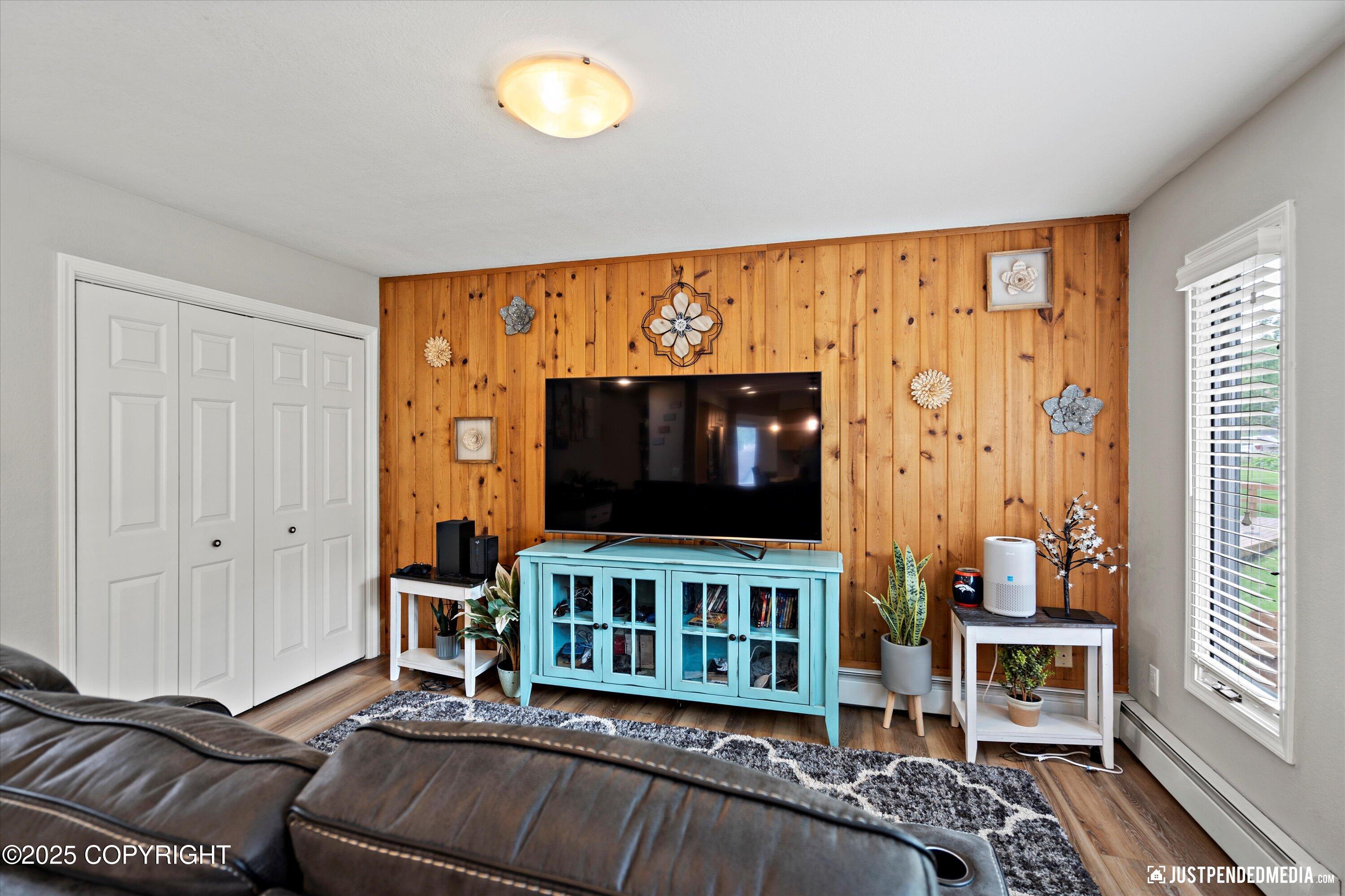 3671 Spinnaker Drive