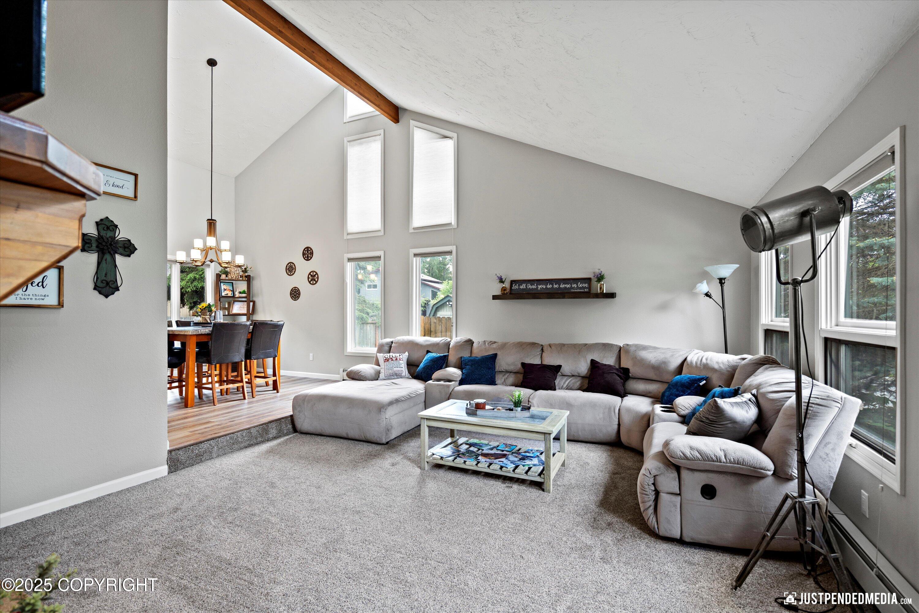 3671 Spinnaker Drive