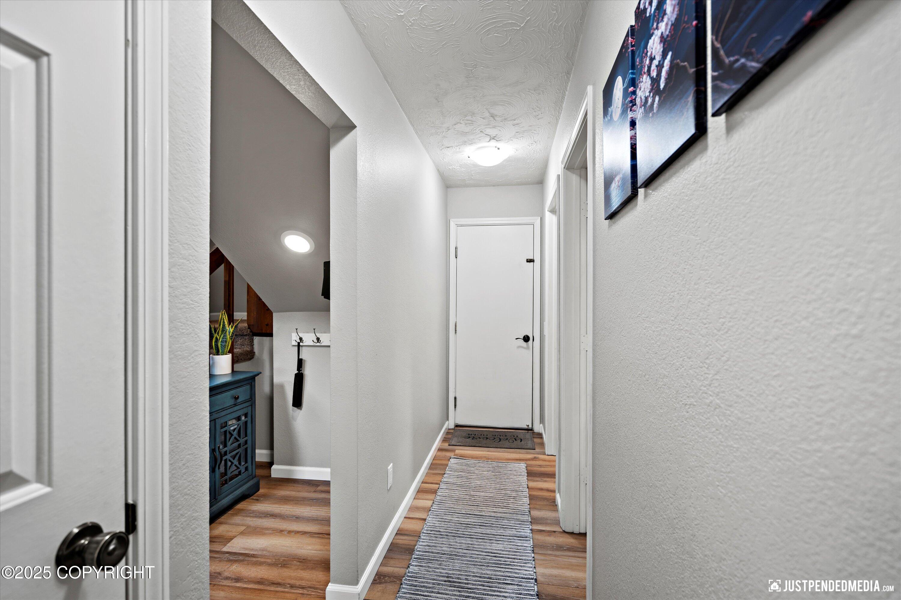 3671 Spinnaker Drive