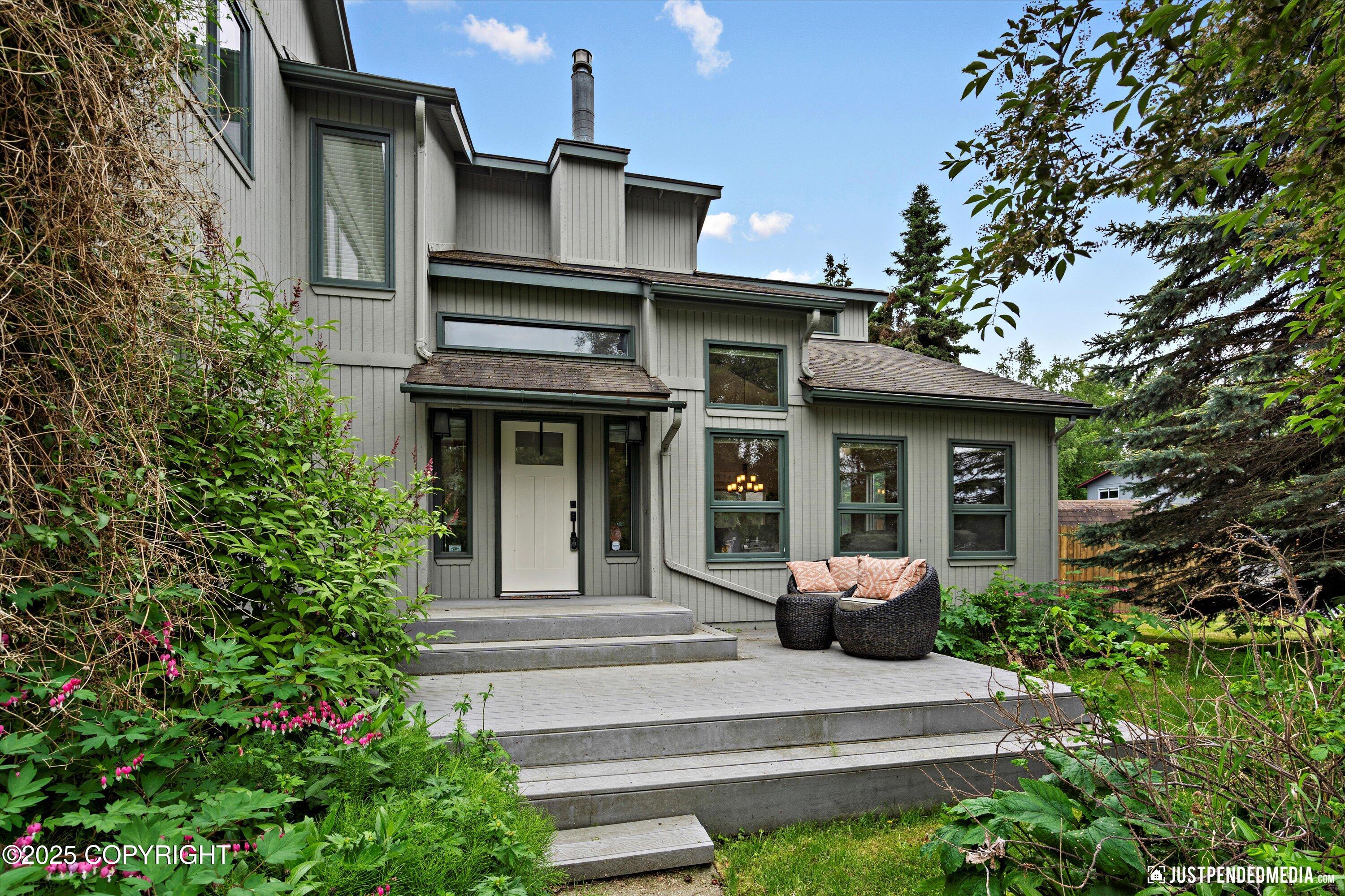 3671 Spinnaker Drive