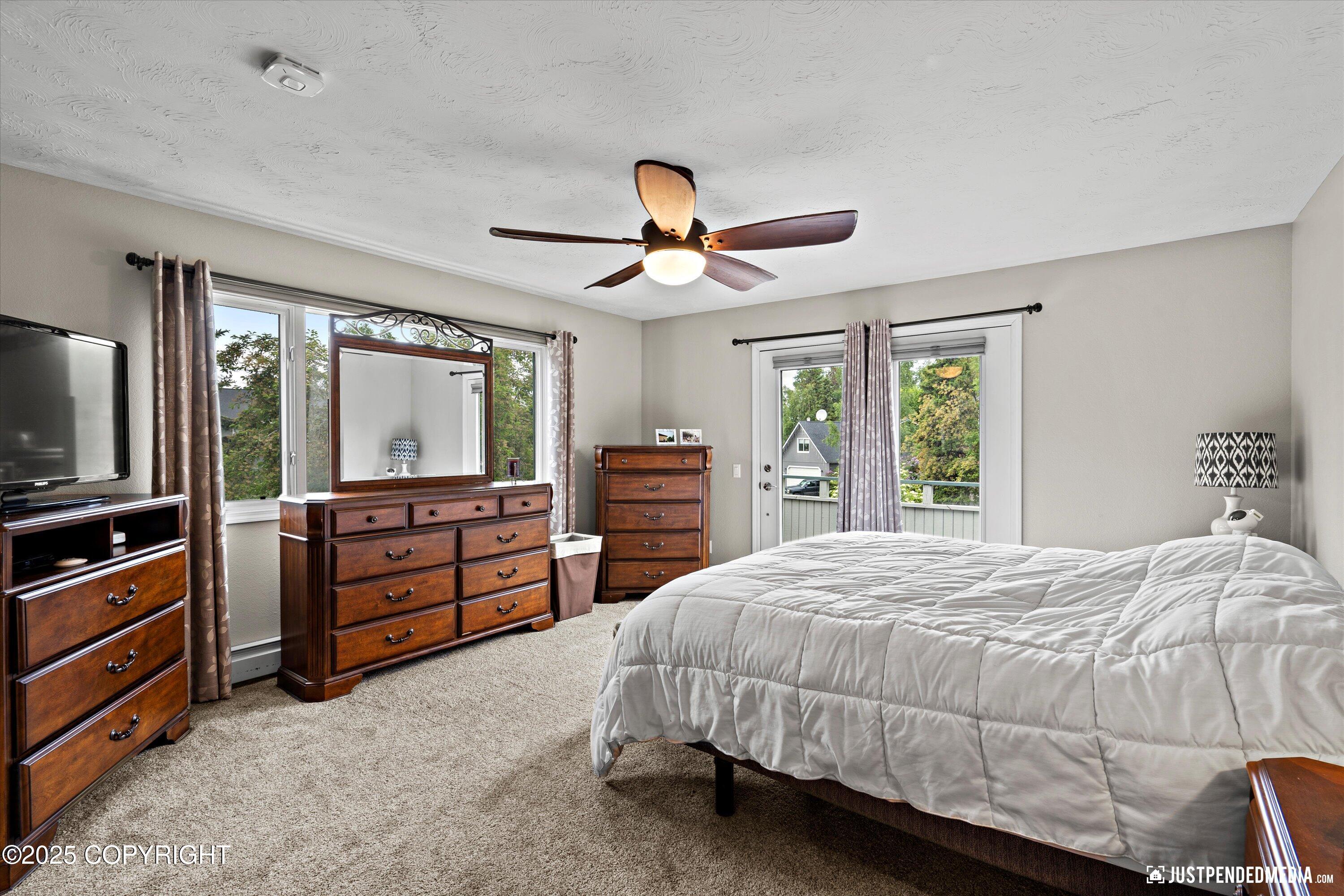 3671 Spinnaker Drive