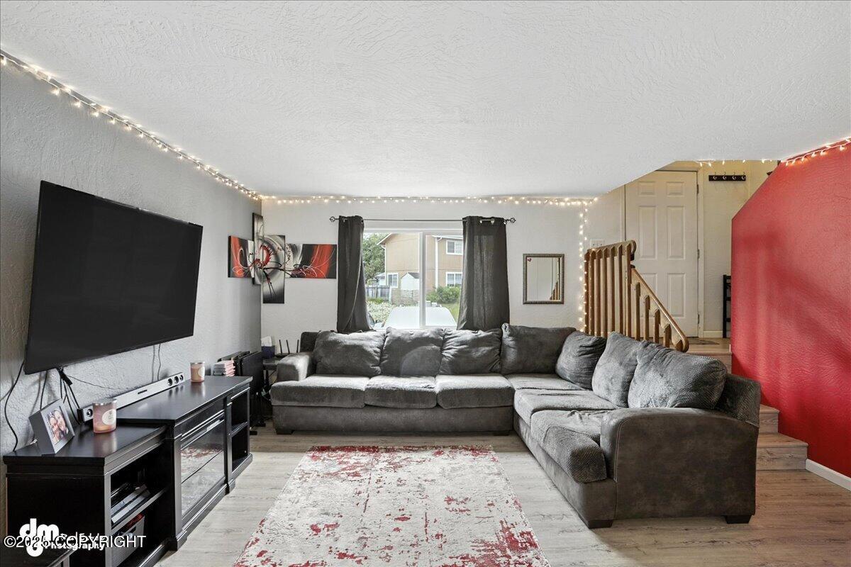 6260 Newt Drive