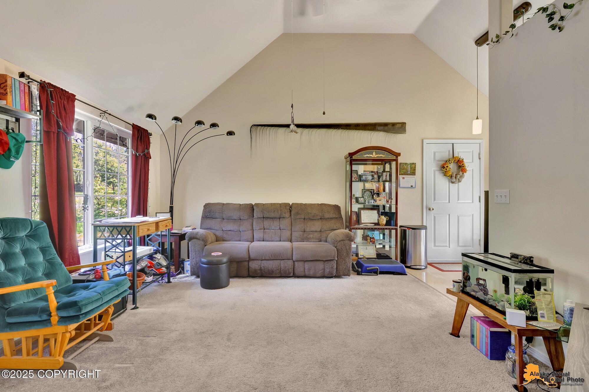 3550 W Wren Street