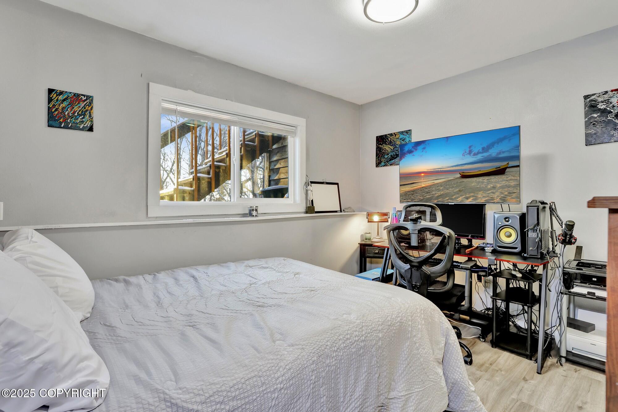 6750 Round Tree Drive